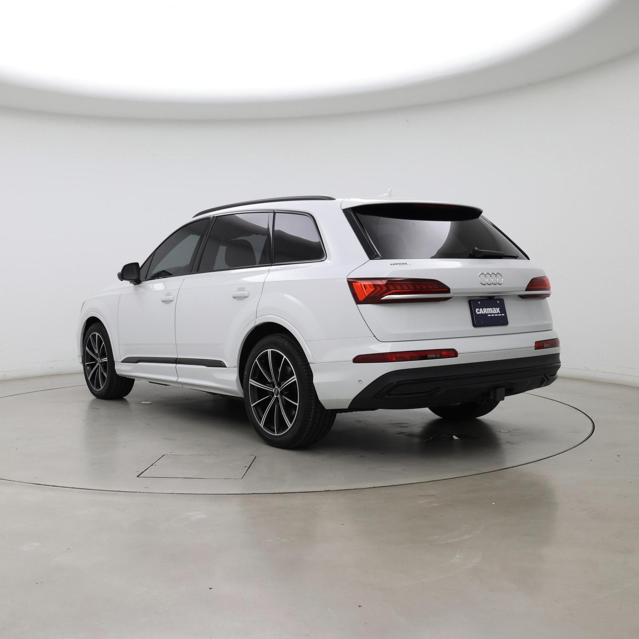 Thumbnail: 2021 Audi Q7 - 2