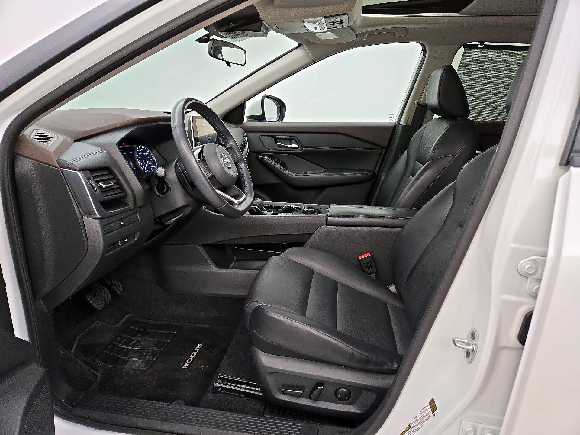 Thumbnail: 2023 Nissan Rogue - 11