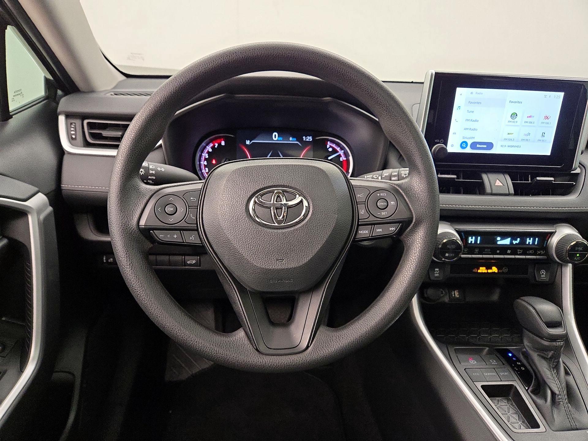 Thumbnail: 2024 Toyota RAV4 - 10