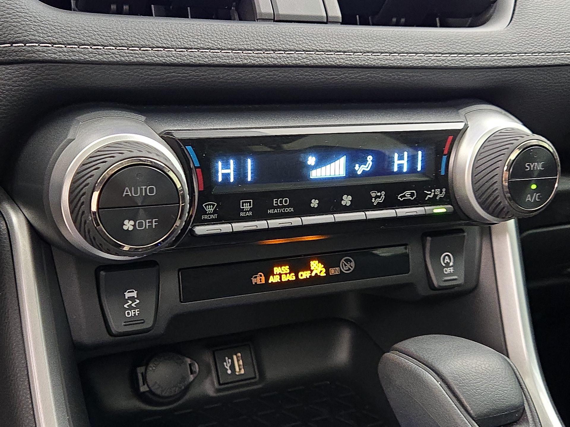 Thumbnail: 2024 Toyota RAV4 - 16