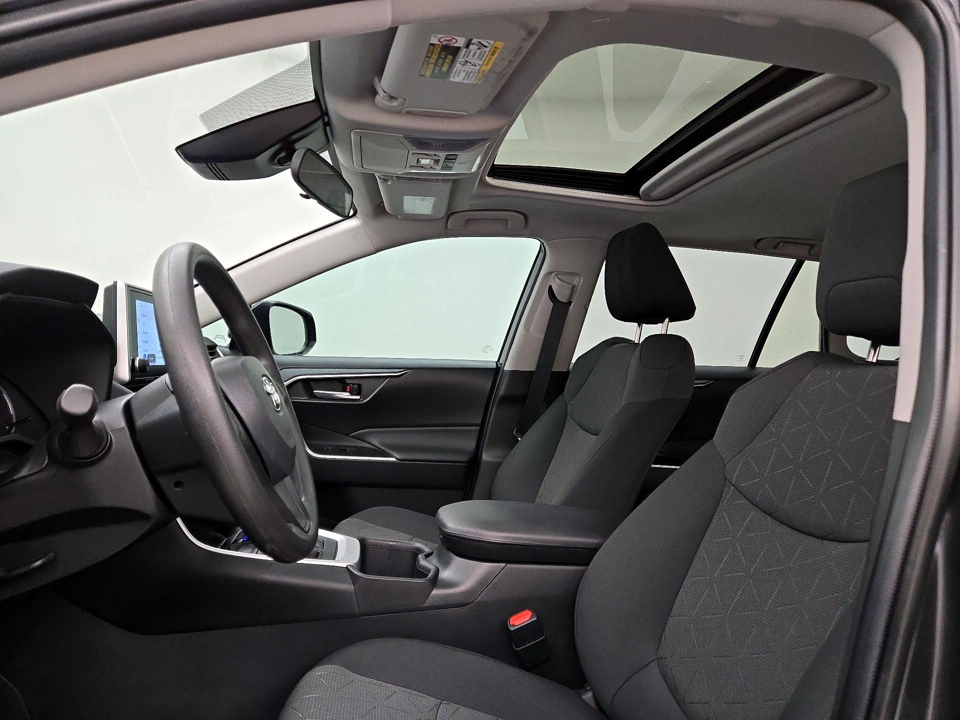 Thumbnail: 2024 Toyota RAV4 - 19