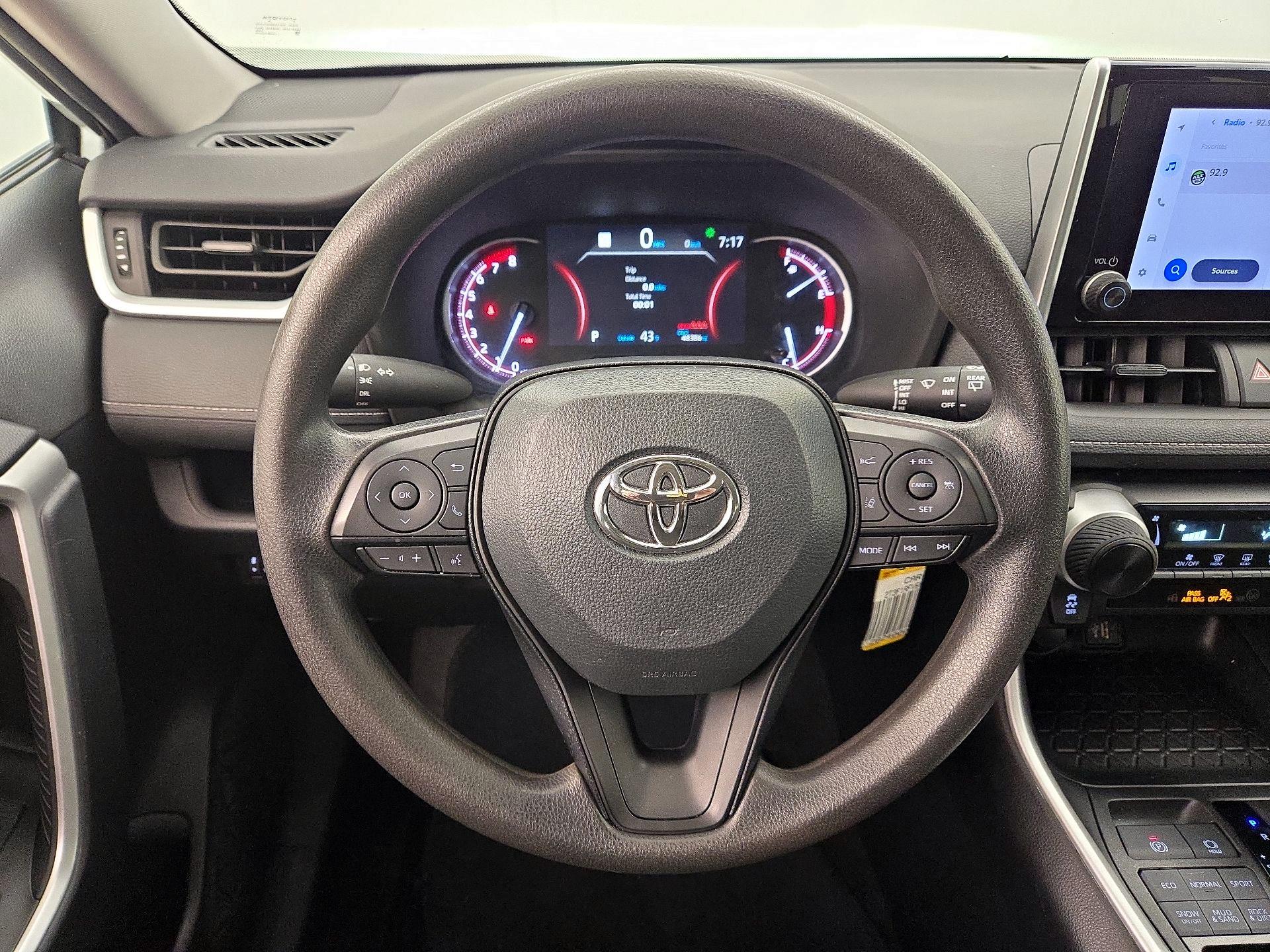 Thumbnail: 2024 Toyota RAV4 - 10