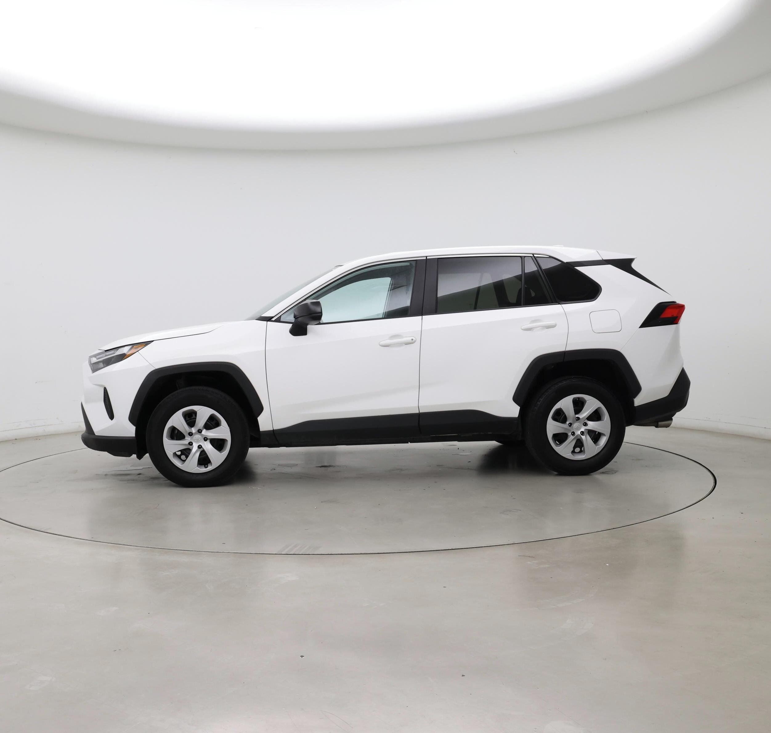 Thumbnail: 2024 Toyota RAV4 - 3