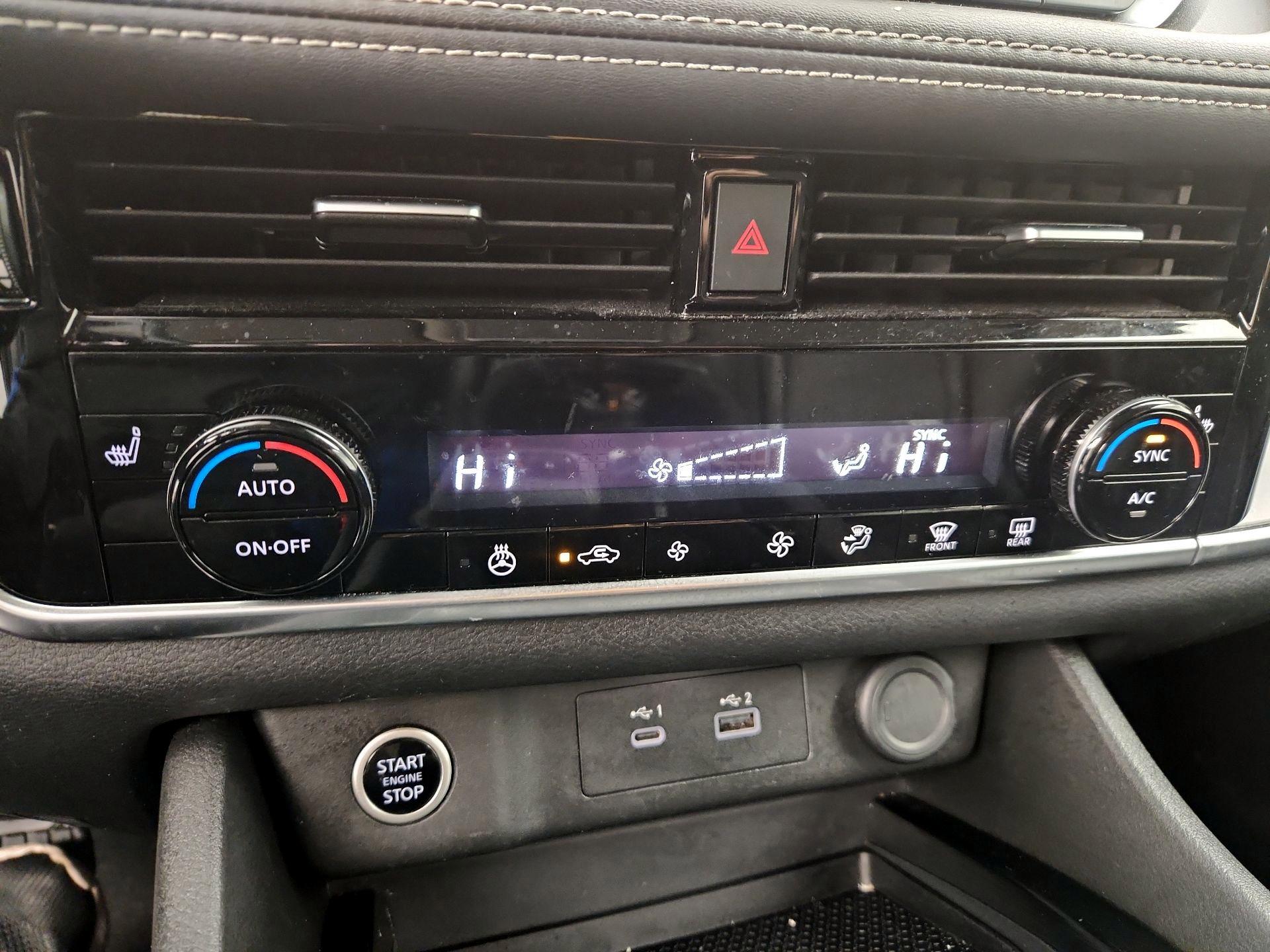 Thumbnail: 2022 Nissan Rogue - 16