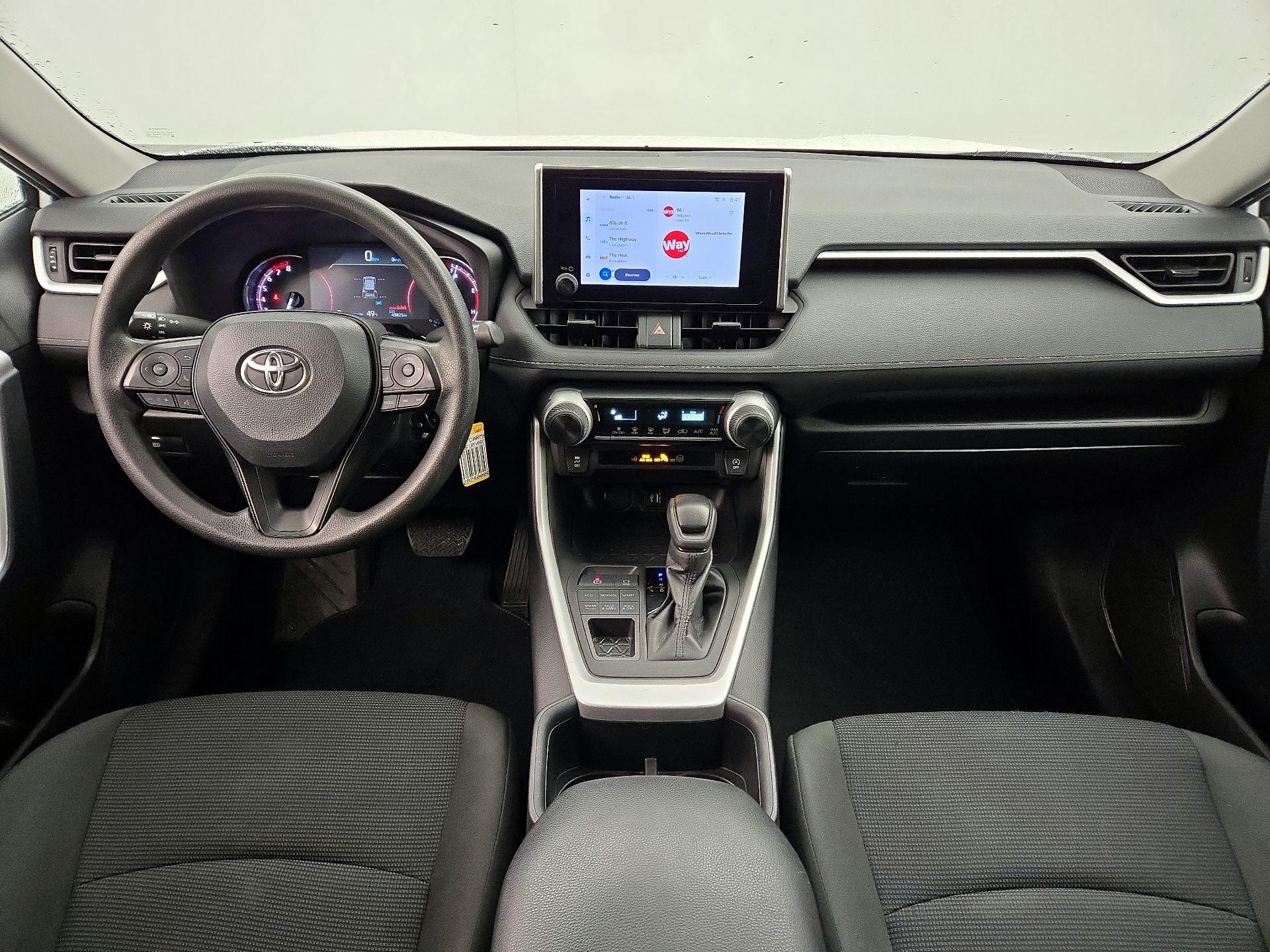 Thumbnail: 2024 Toyota RAV4 - 9