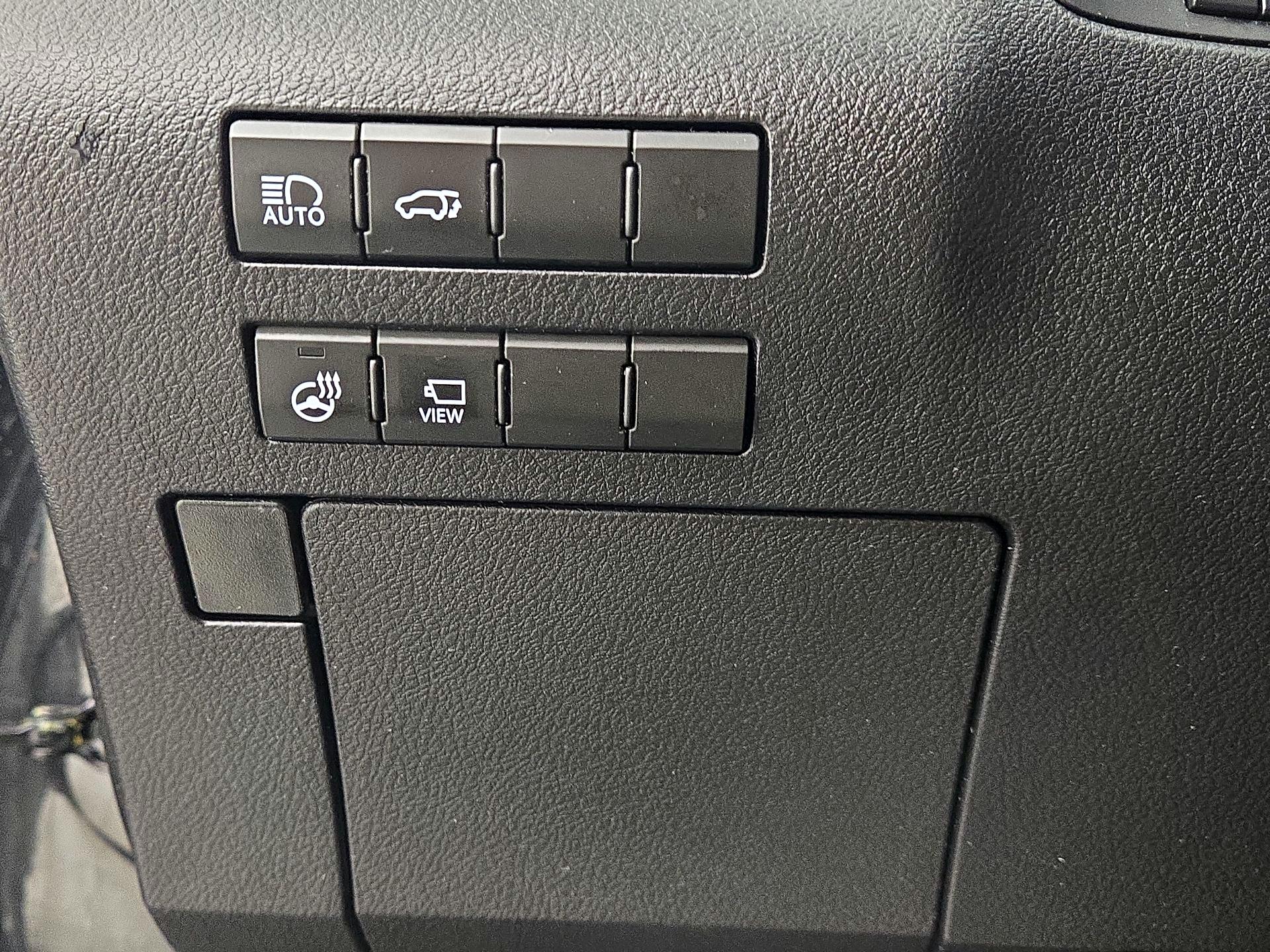 Thumbnail: 2022 Lexus RX - 13