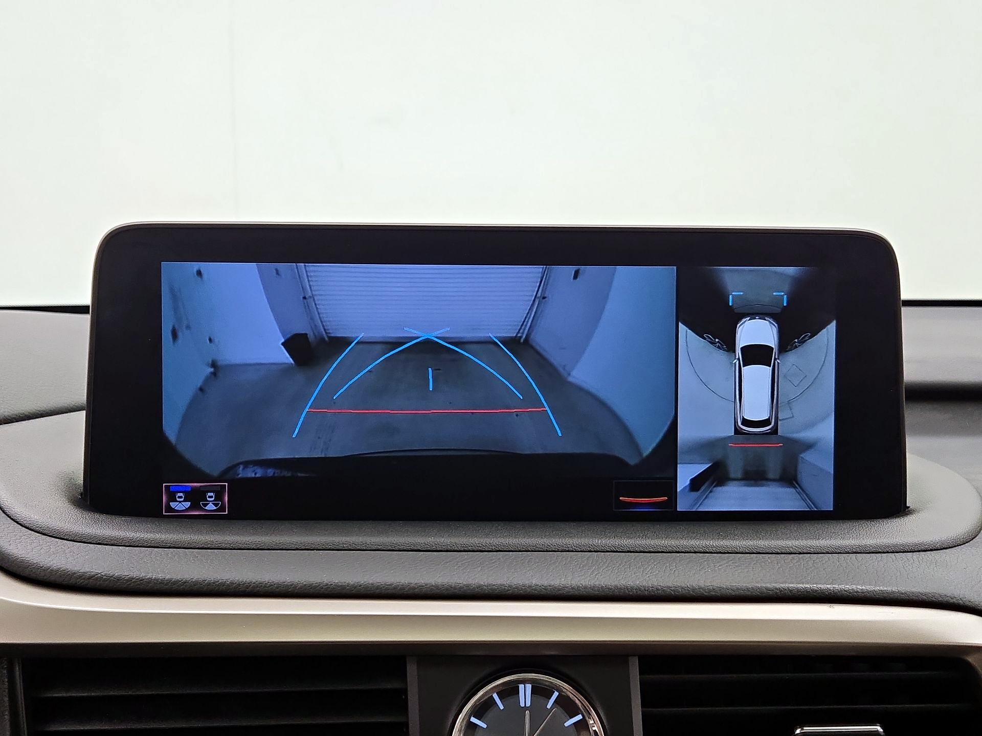 Thumbnail: 2022 Lexus RX - 15