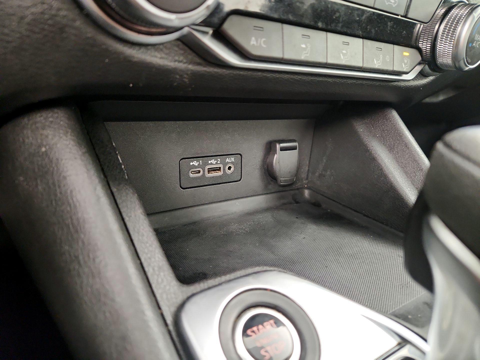 Thumbnail: 2022 Nissan Sentra - 18