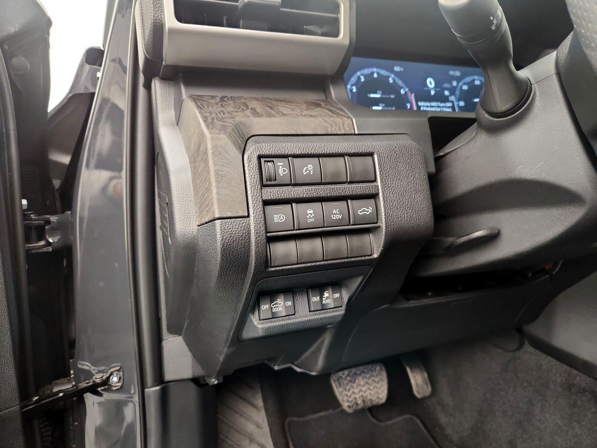 Thumbnail: 2024 Toyota Tacoma - 13