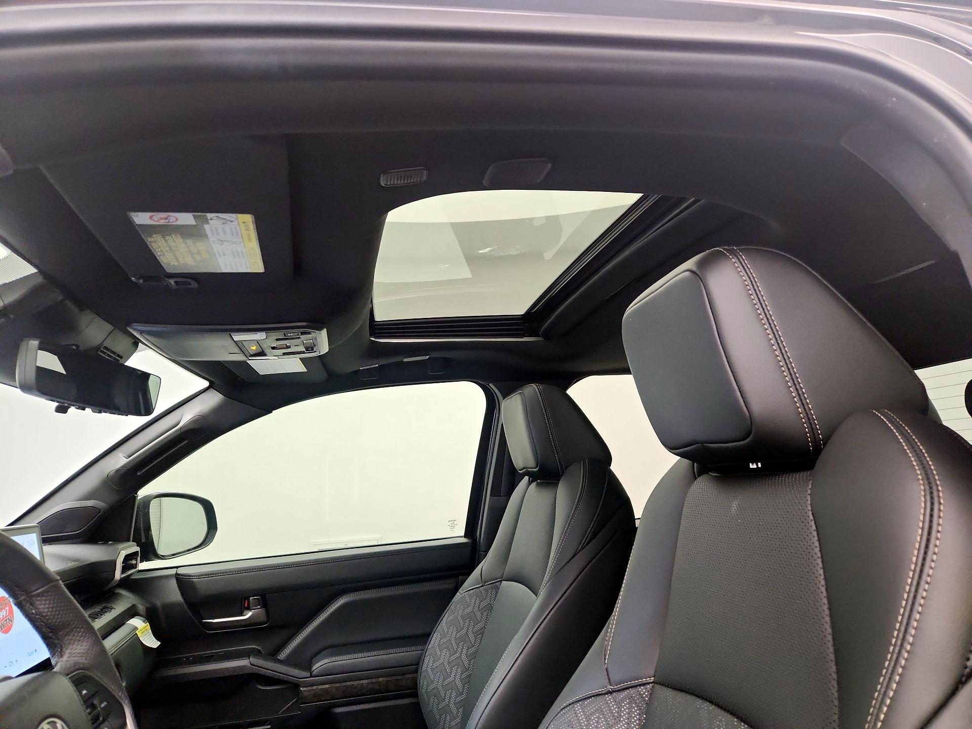 Thumbnail: 2024 Toyota Tacoma - 19