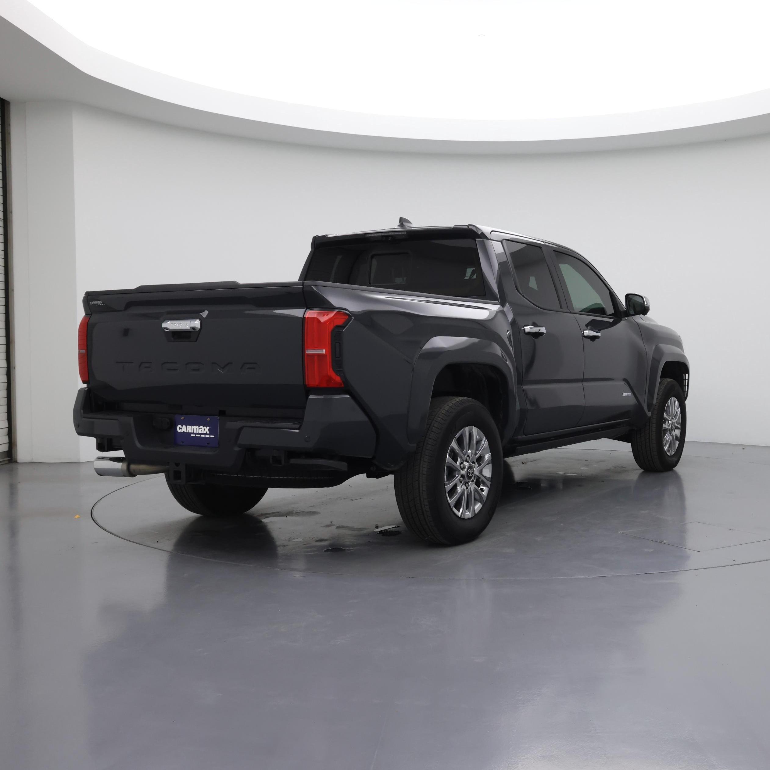 Thumbnail: 2024 Toyota Tacoma - 8