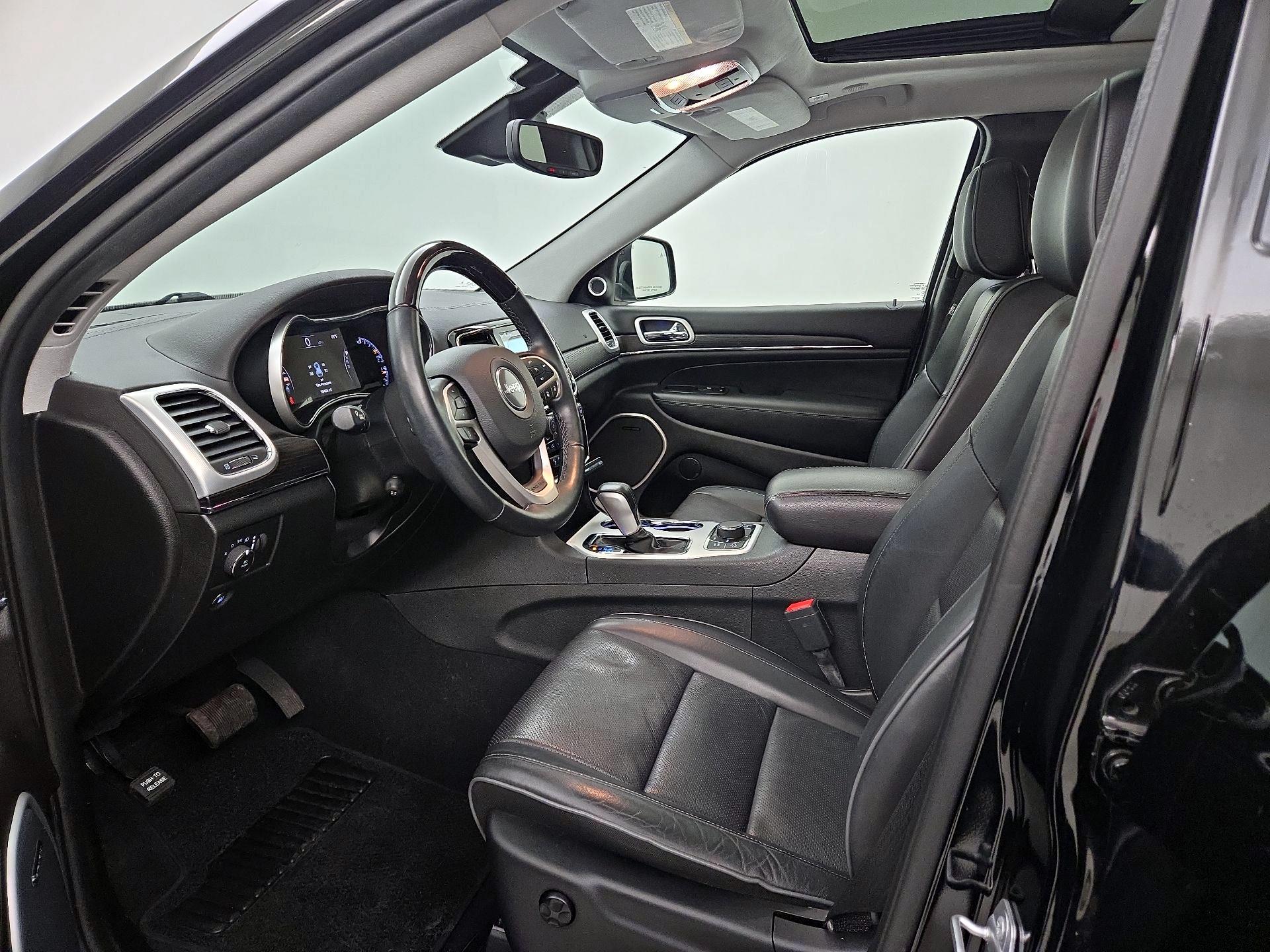 Thumbnail: 2021 Jeep Grand Cherokee - 11