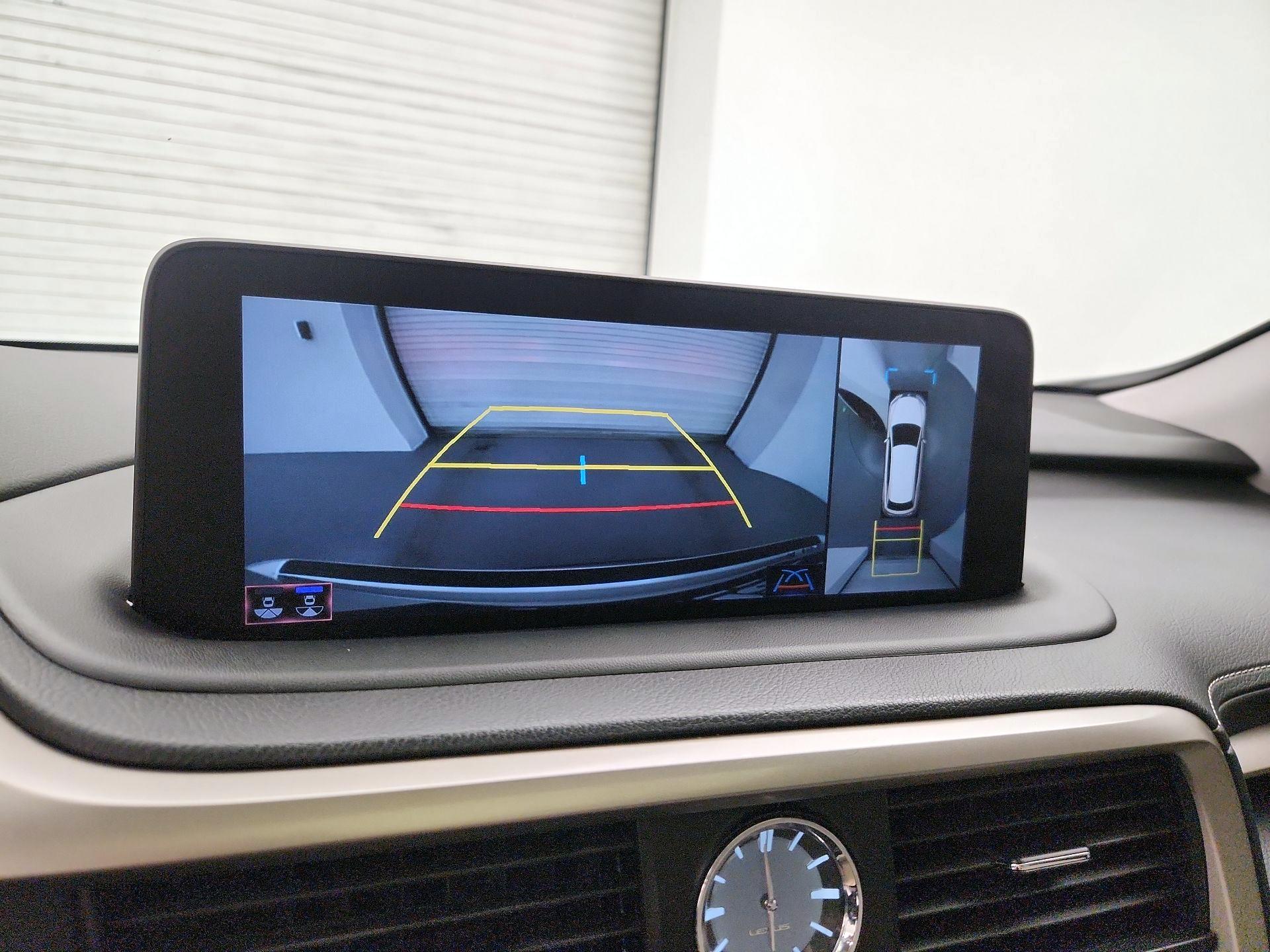 Thumbnail: 2021 Lexus RX - 15