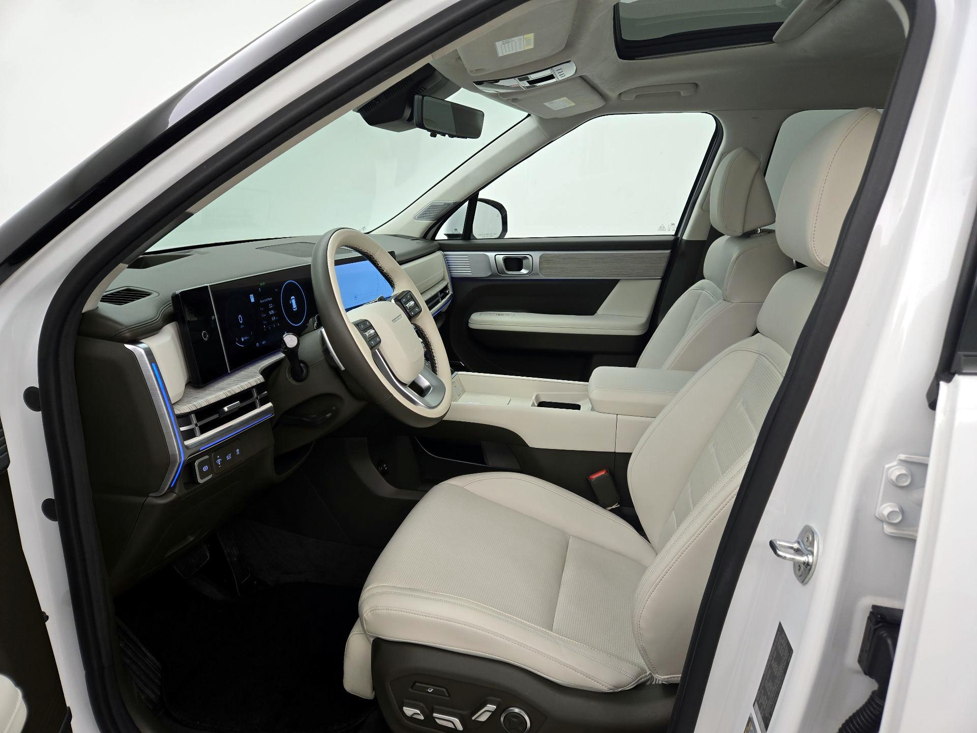 Thumbnail: 2025 Hyundai Santa Fe - 11