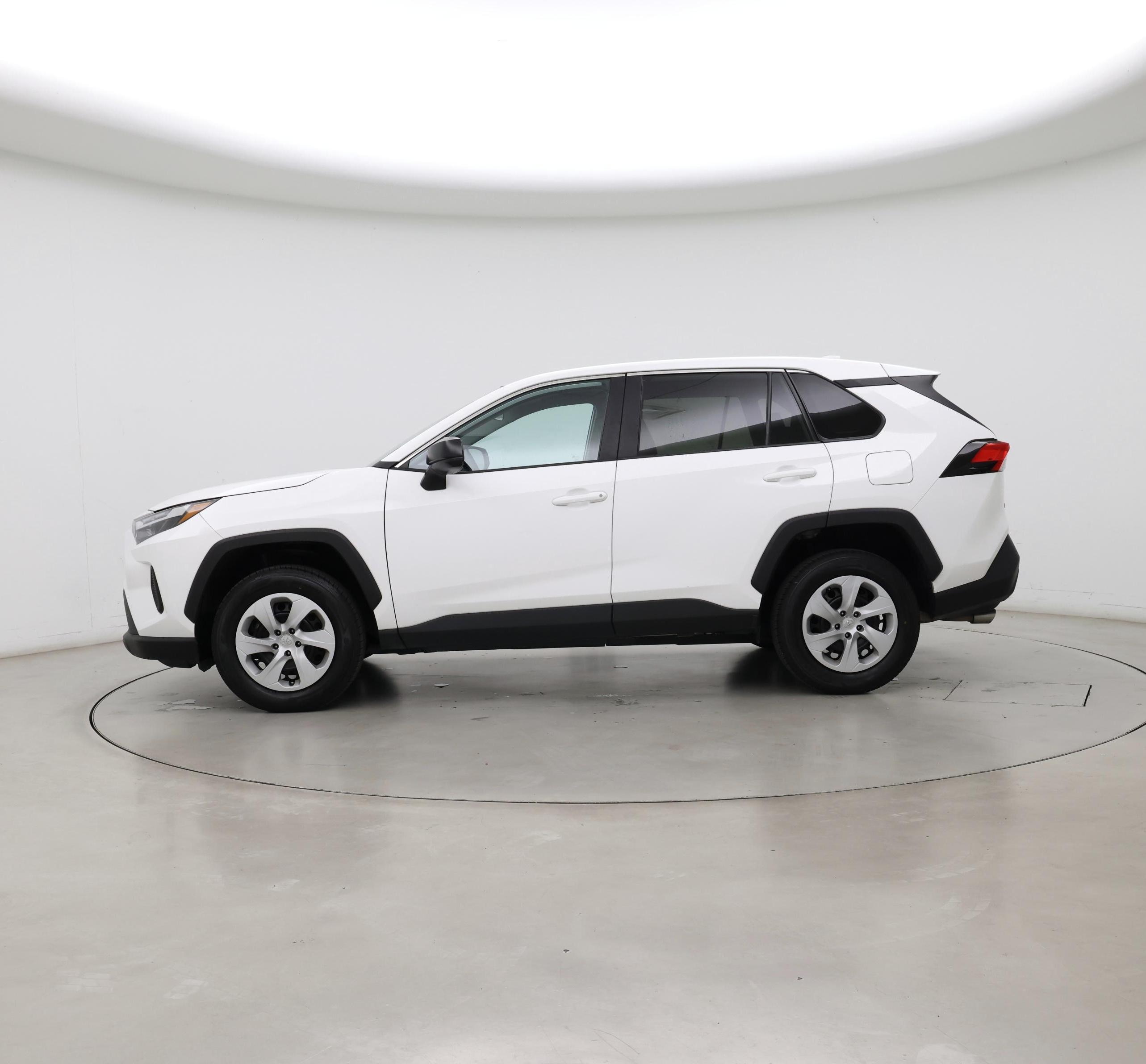 Thumbnail: 2024 Toyota RAV4 - 3