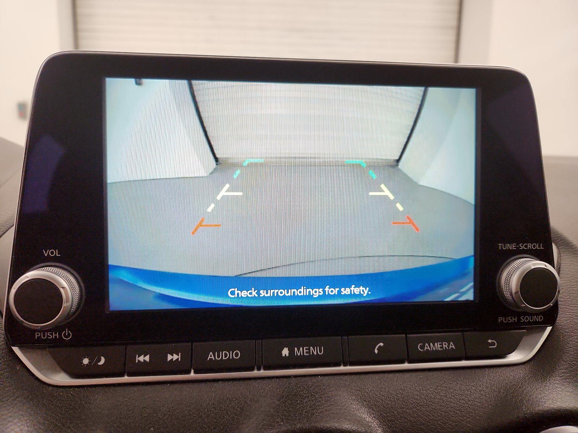 Thumbnail: 2023 Nissan Sentra - 14