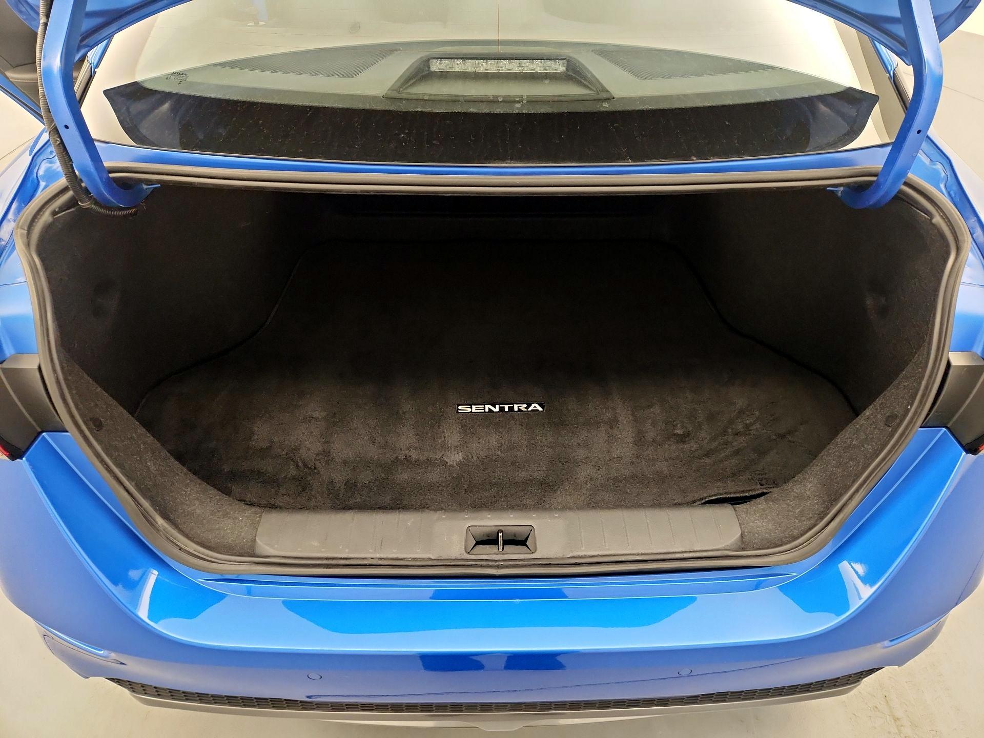 Thumbnail: 2023 Nissan Sentra - 20