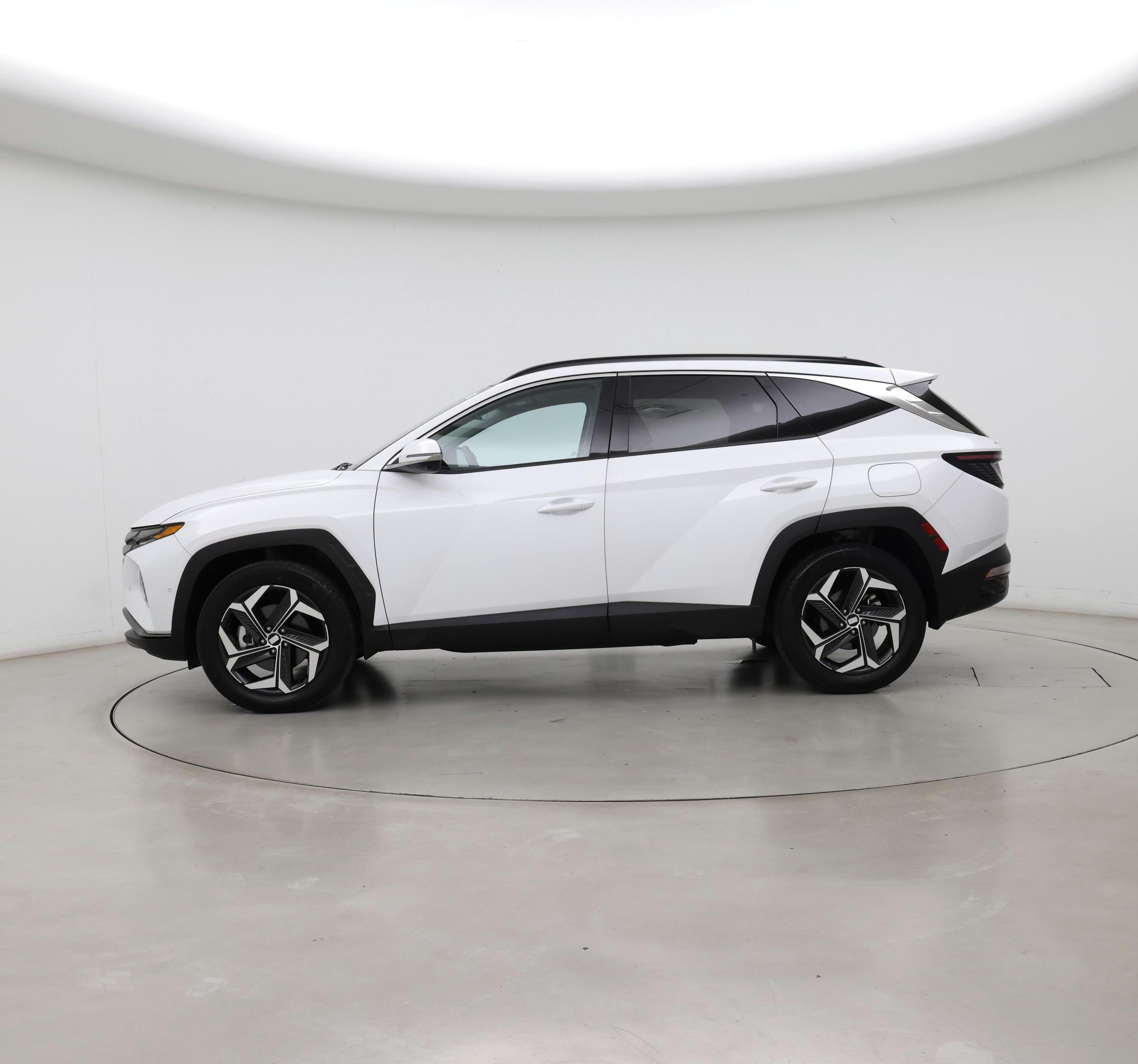 Thumbnail: 2022 Hyundai Tucson - 3