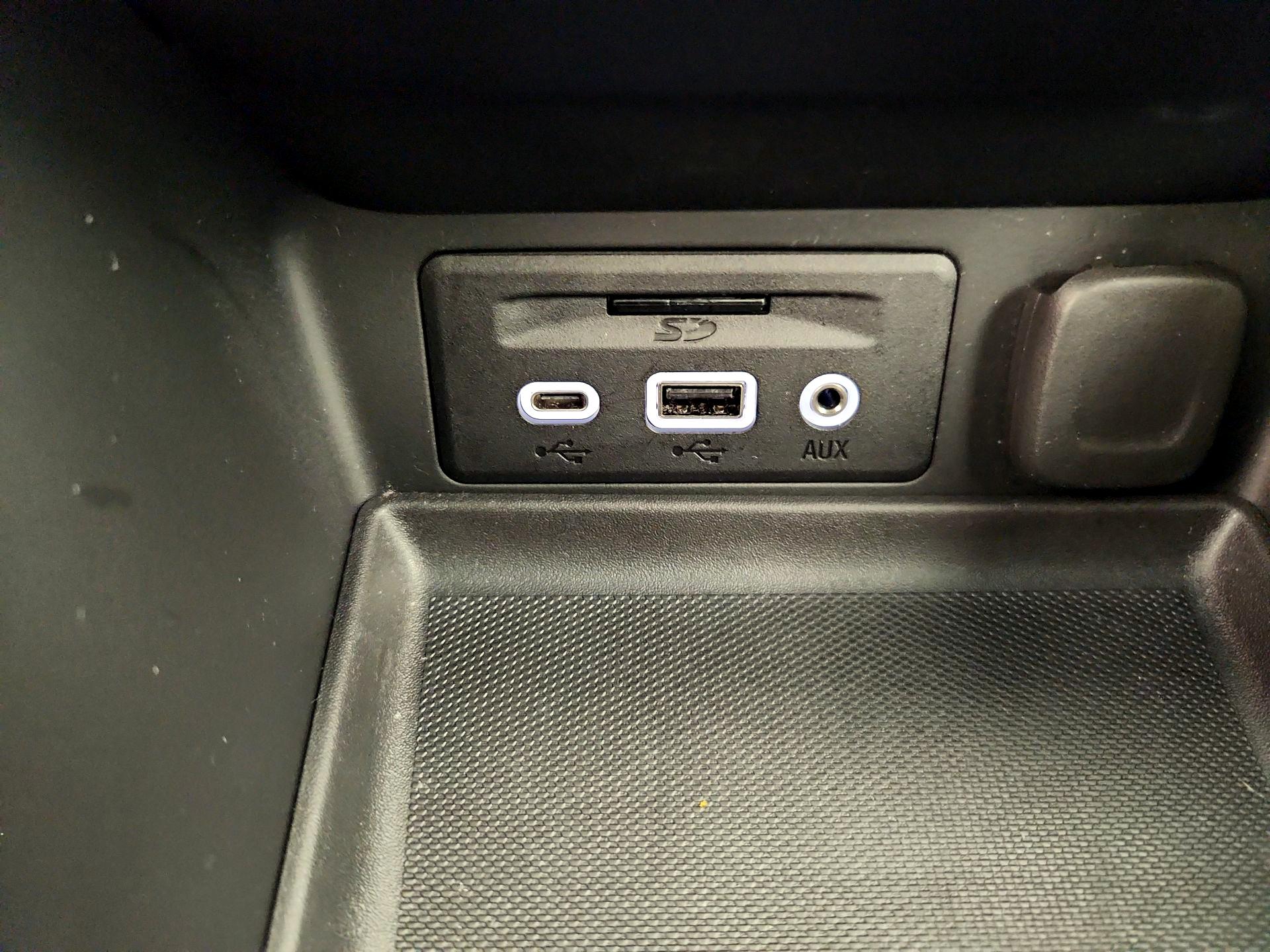 Thumbnail: 2022 GMC Terrain - 18