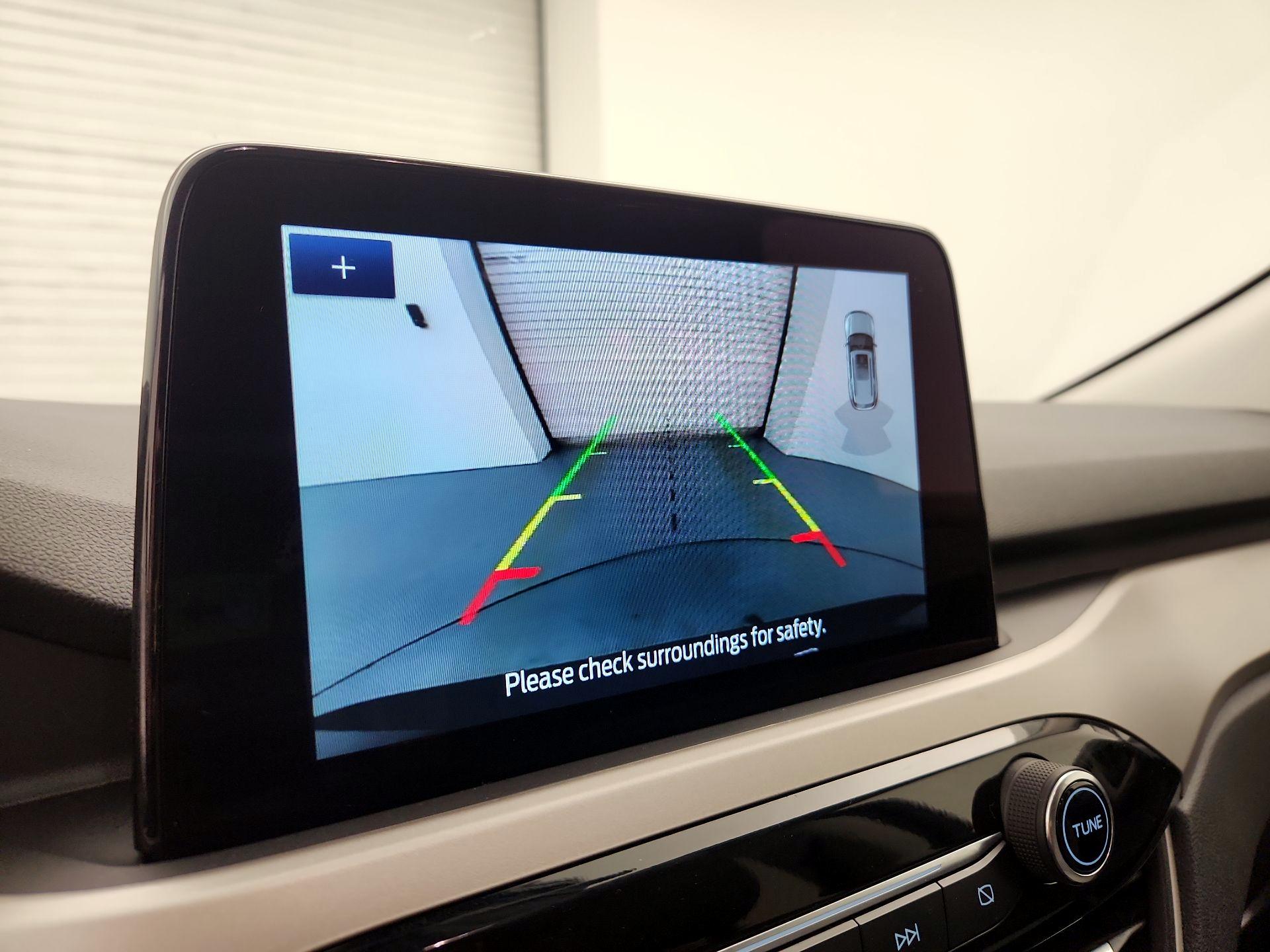 Thumbnail: 2022 Ford Escape - 14