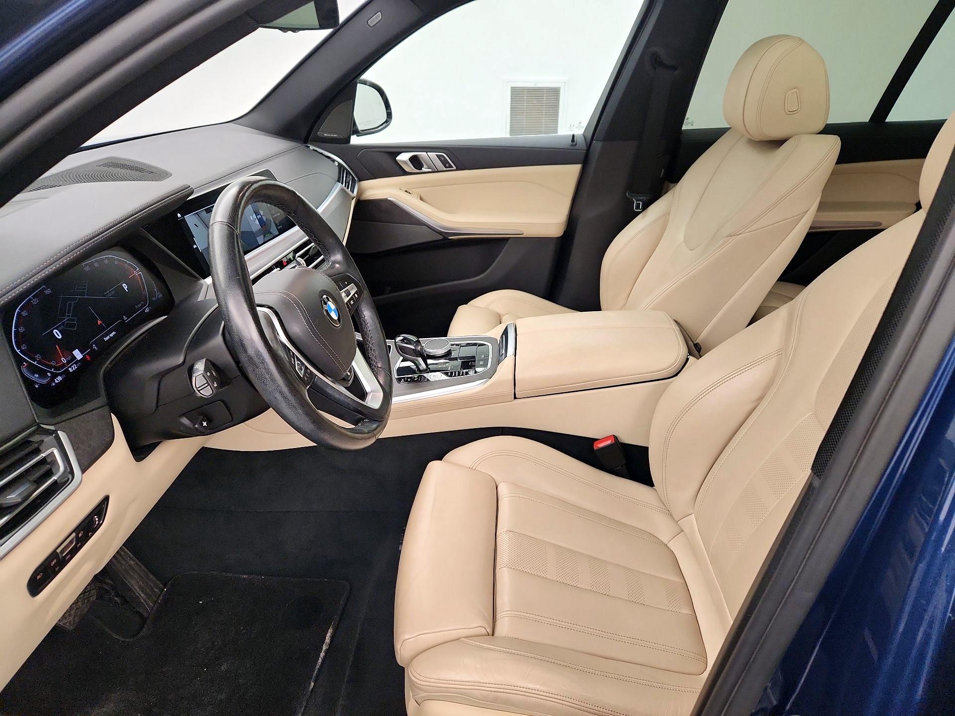 Thumbnail: 2021 BMW X5 - 11