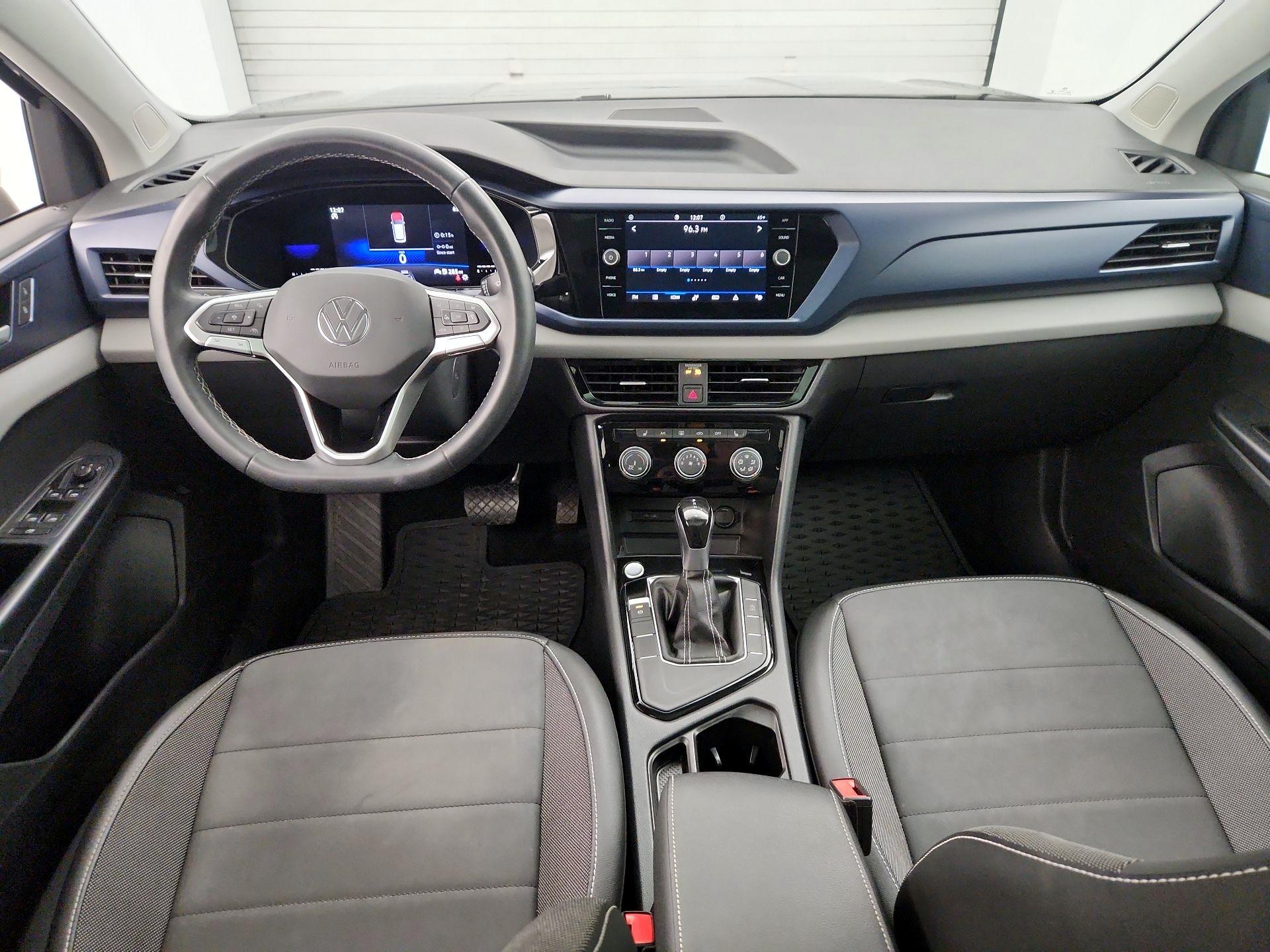 Thumbnail: 2023 Volkswagen Taos - 9