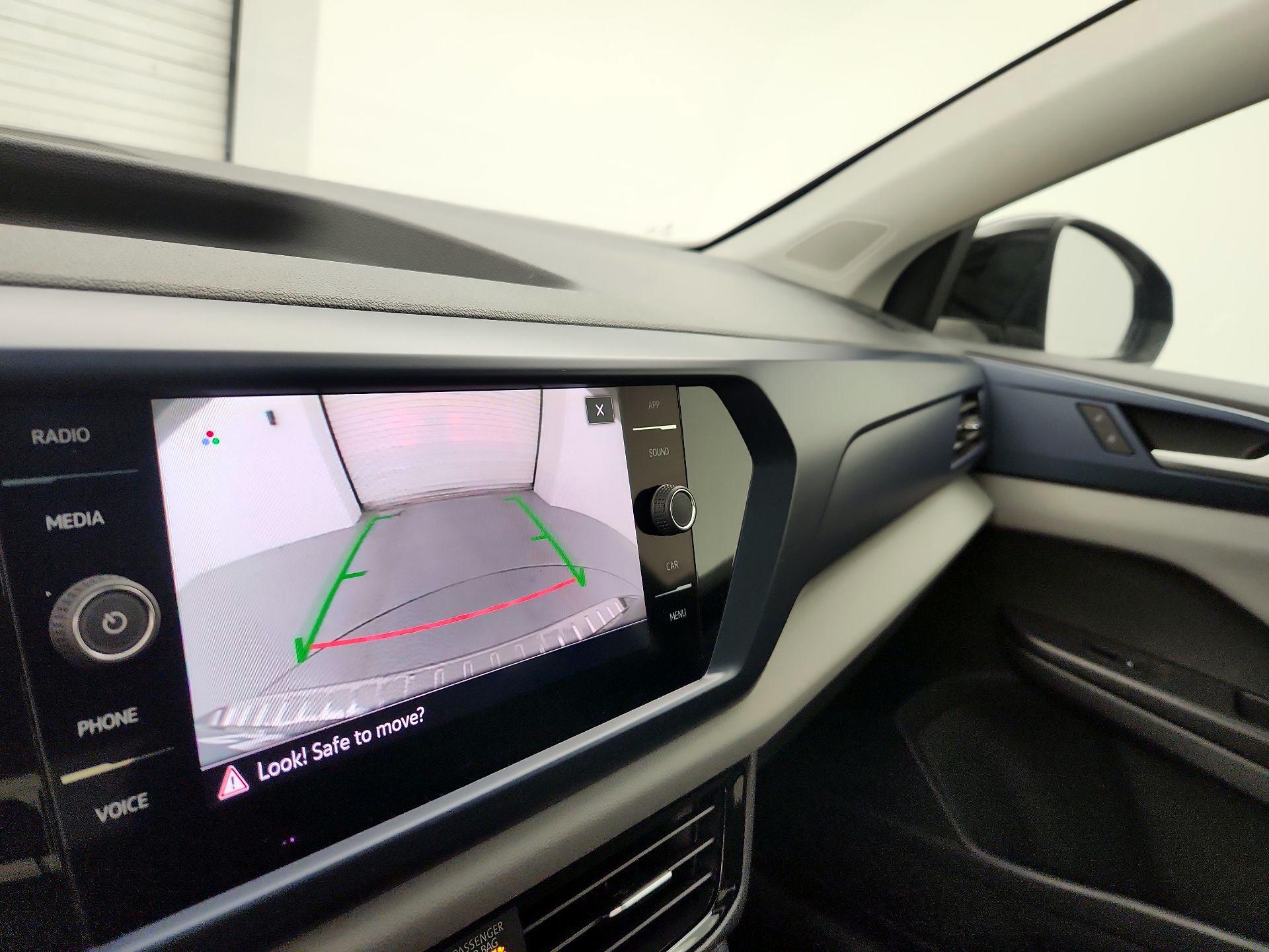 Thumbnail: 2023 Volkswagen Taos - 14