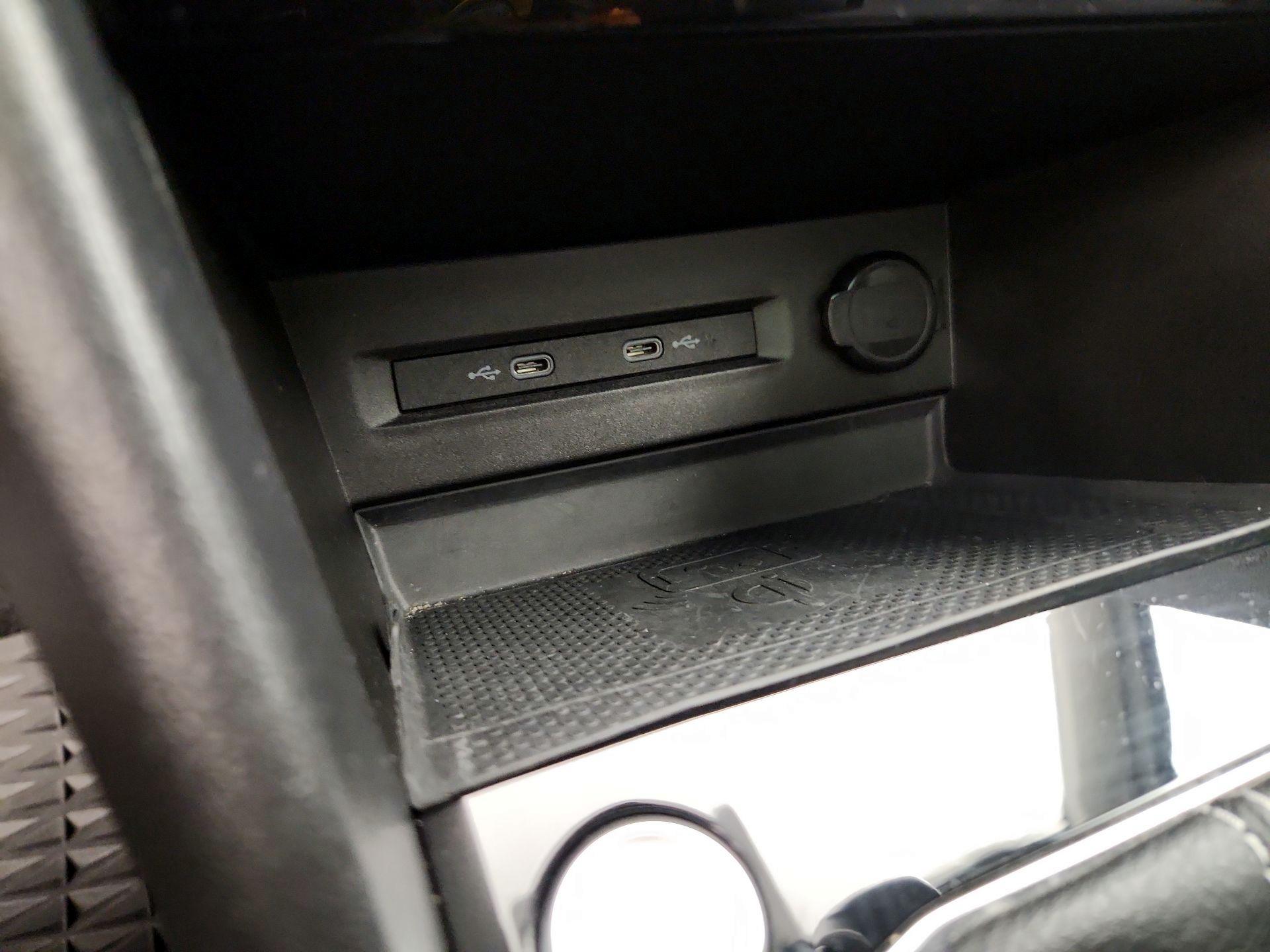 Thumbnail: 2023 Volkswagen Taos - 18