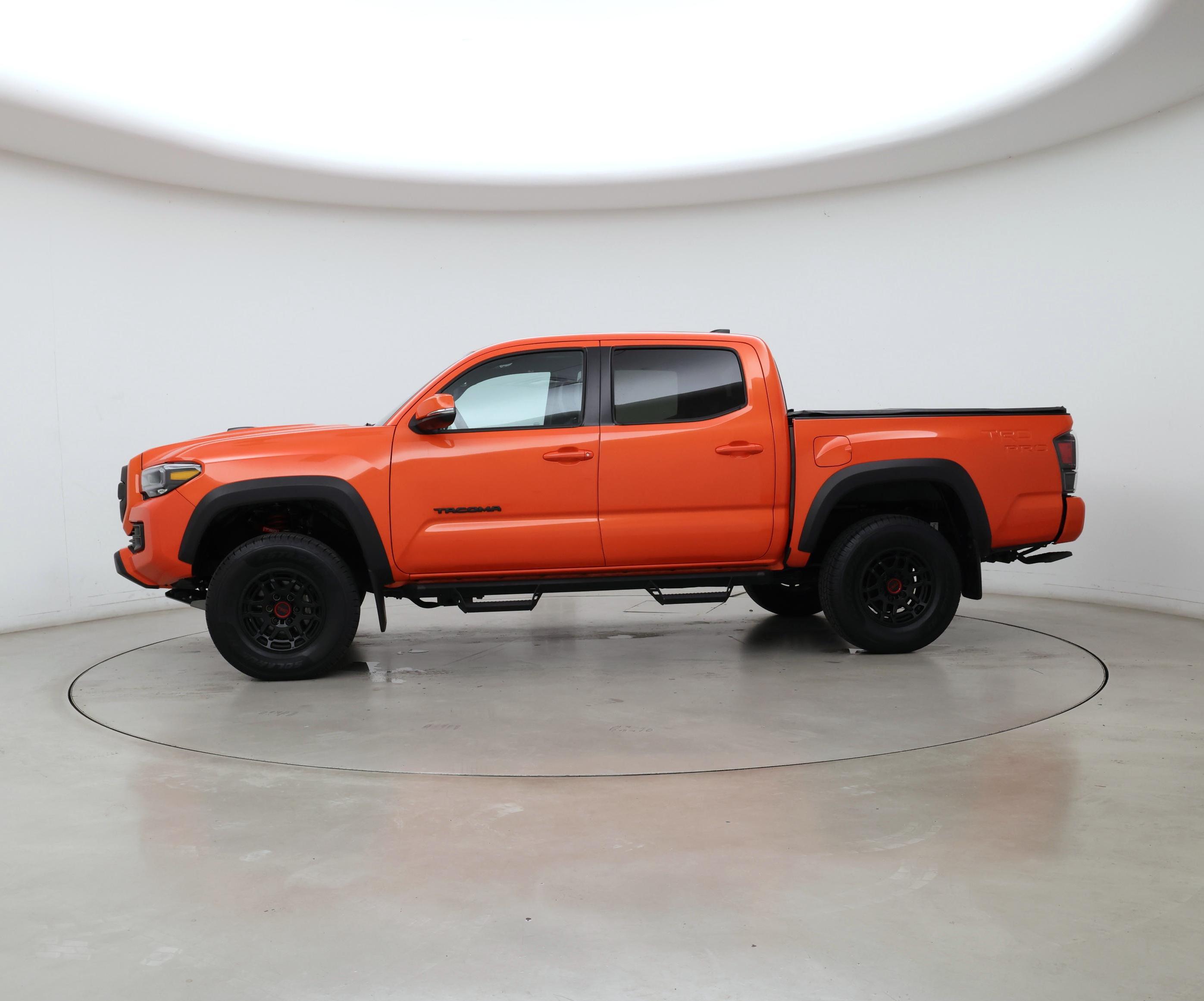 Thumbnail: 2023 Toyota Tacoma - 3