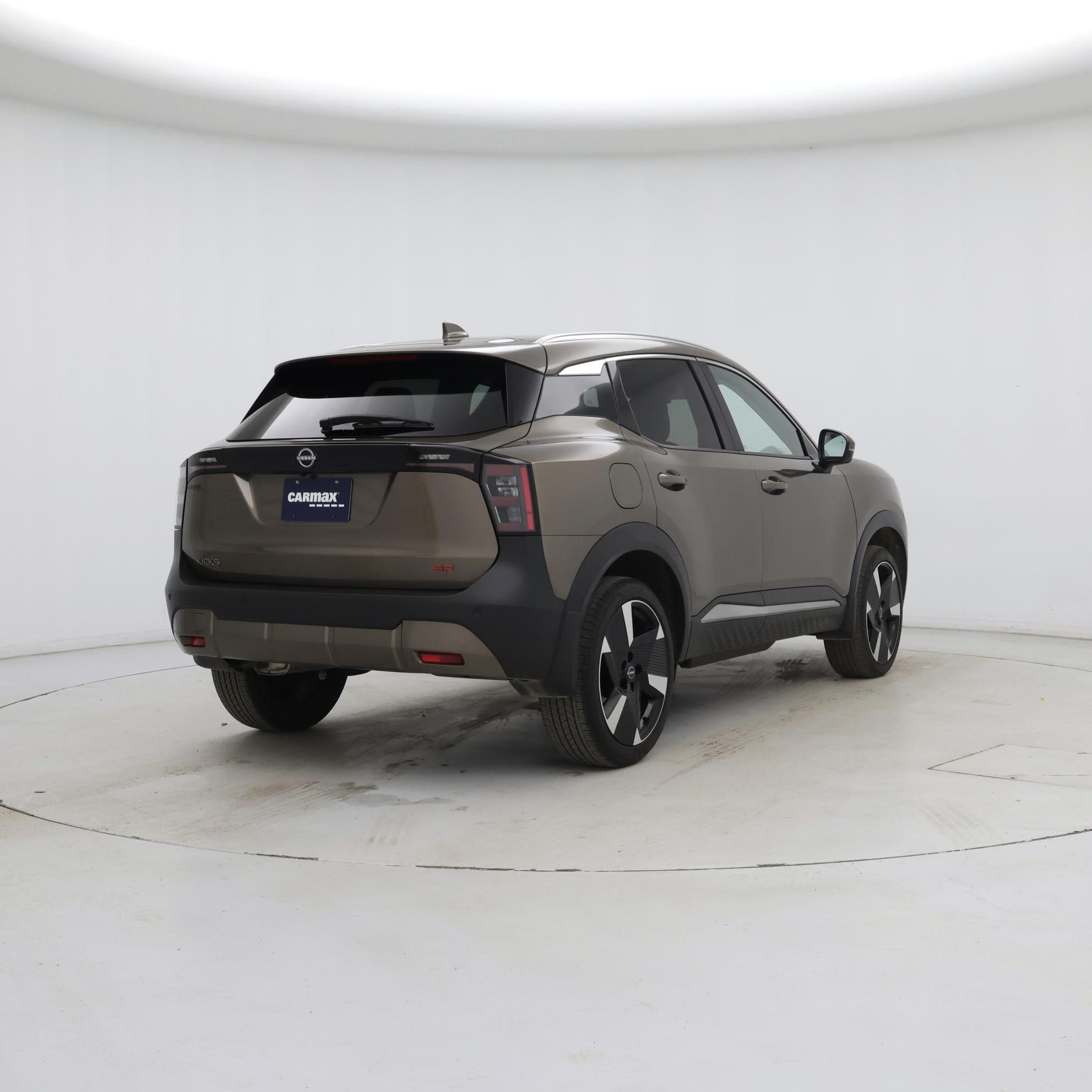 Thumbnail: 2025 Nissan Kicks - 8