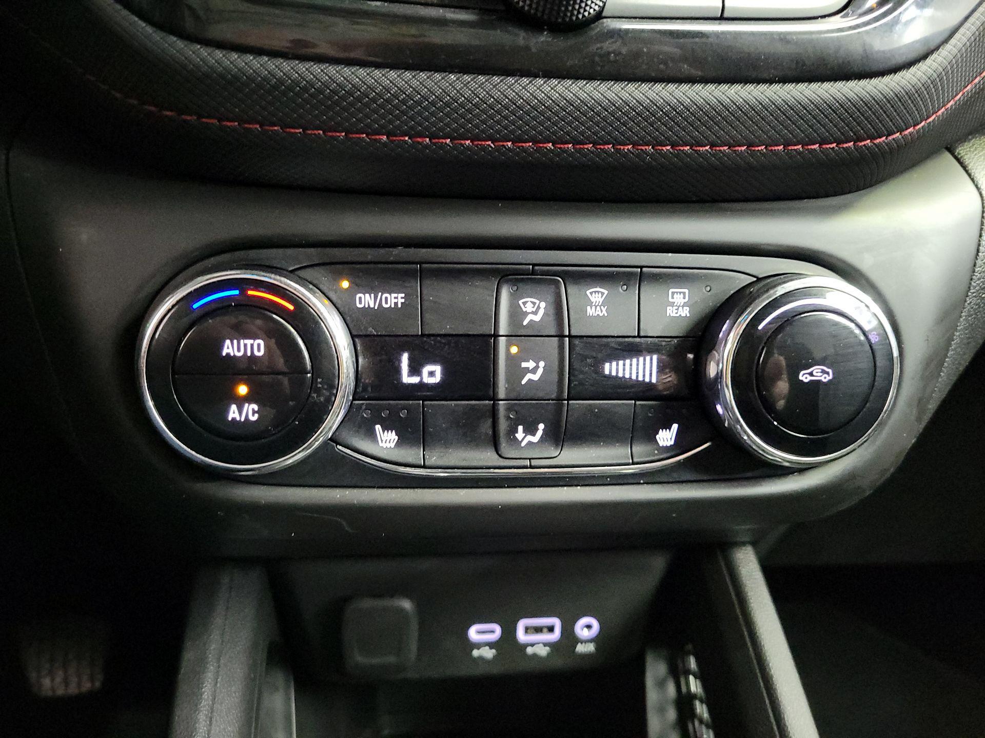 Thumbnail: 2023 Chevrolet TrailBlazer - 17