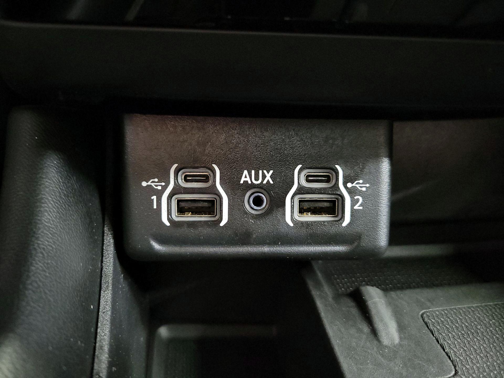 Thumbnail: 2022 Dodge Durango - 19