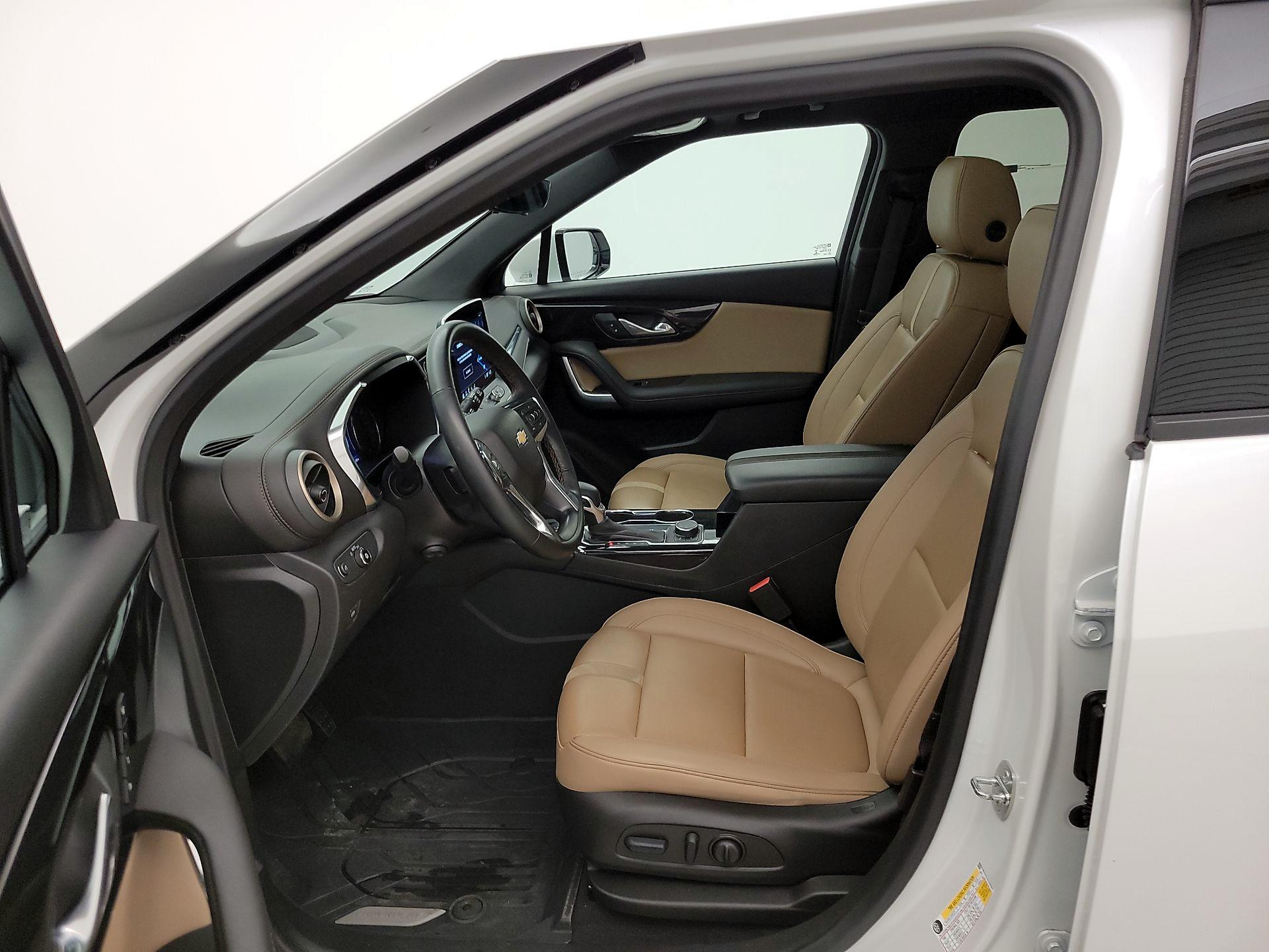 Thumbnail: 2023 Chevrolet Blazer - 11