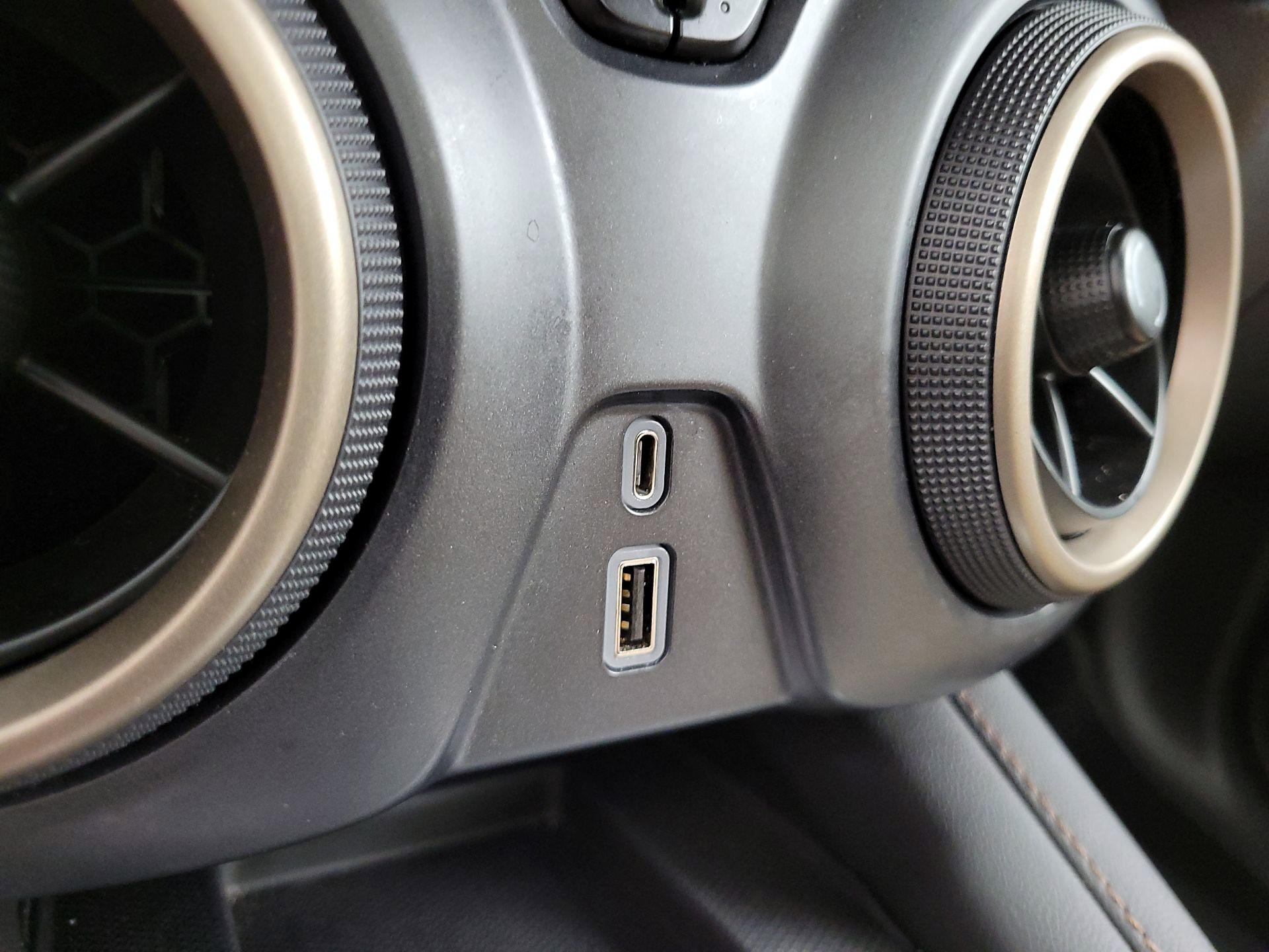 Thumbnail: 2023 Chevrolet Blazer - 19