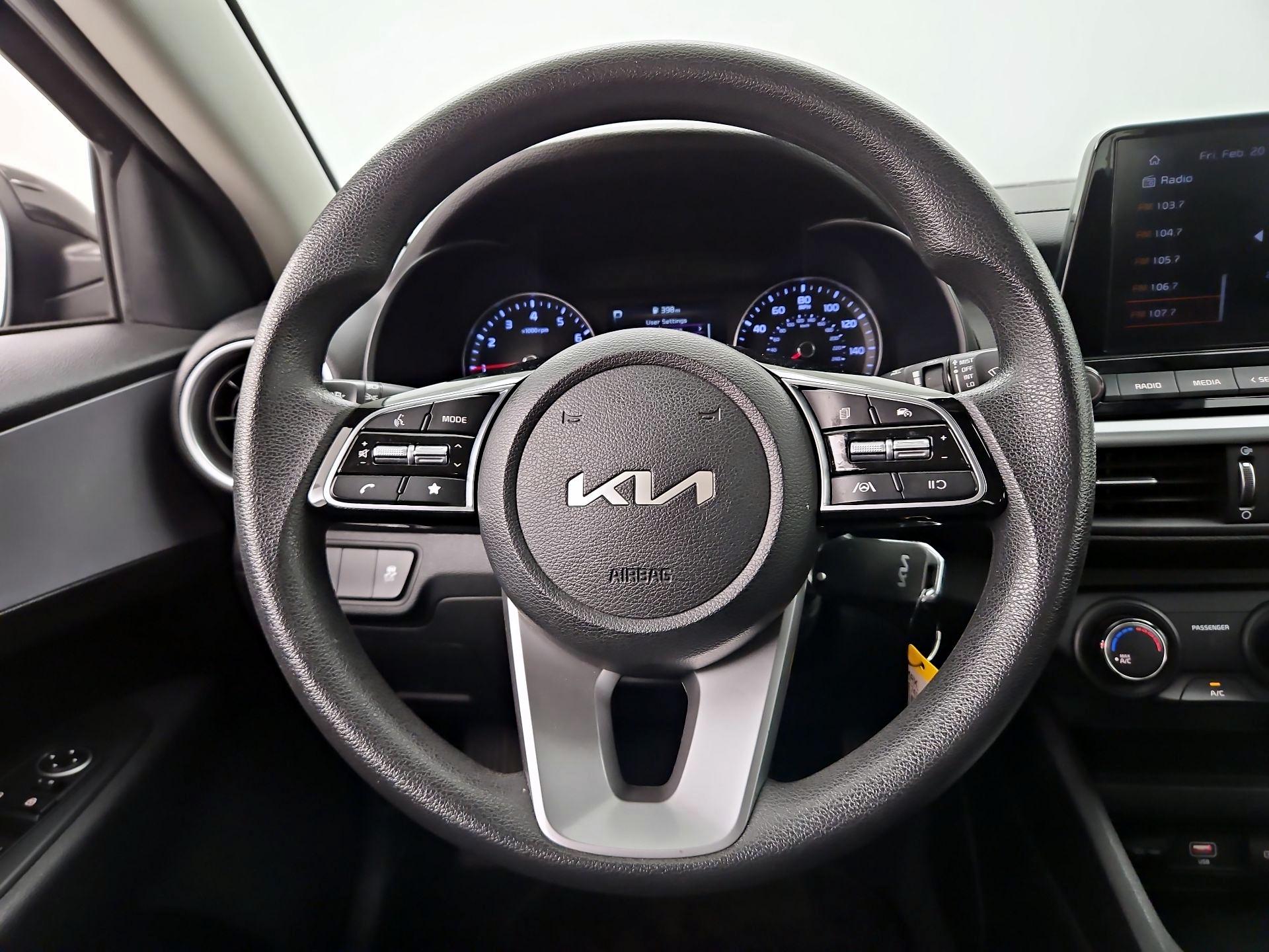 Thumbnail: 2024 Kia Forte - 10