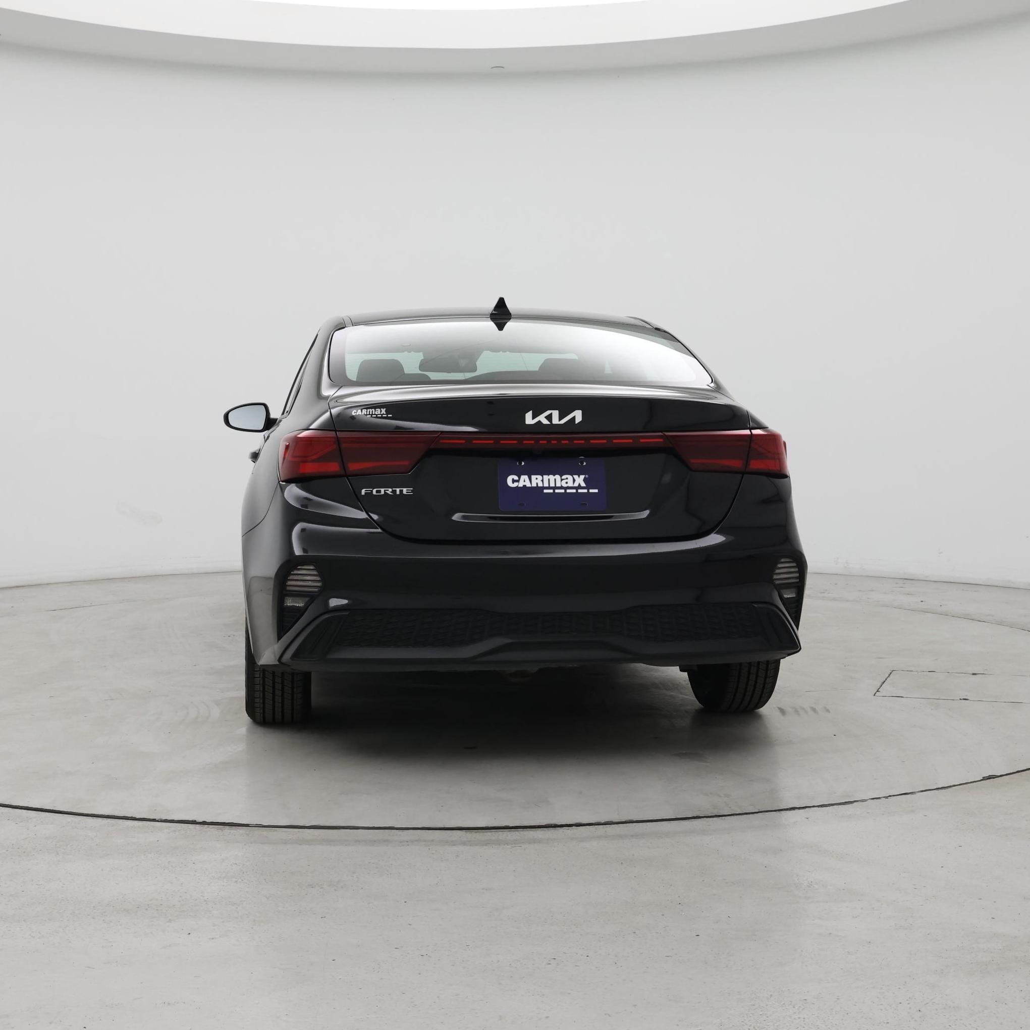 Thumbnail: 2024 Kia Forte - 6