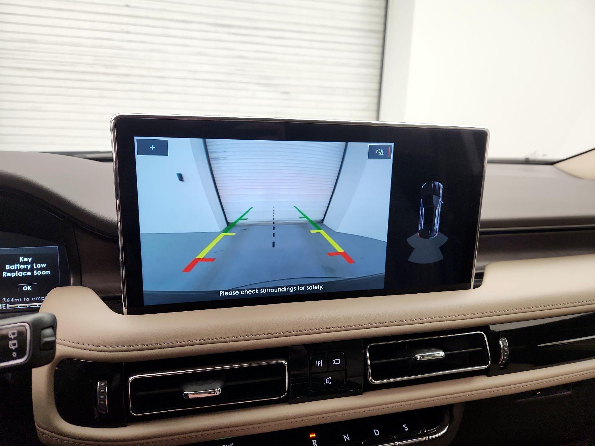 Thumbnail: 2022 Lincoln Nautilus - 14