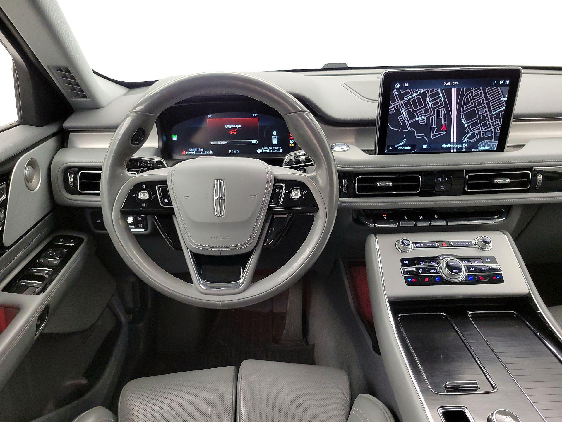 Thumbnail: 2020 Lincoln Aviator - 10