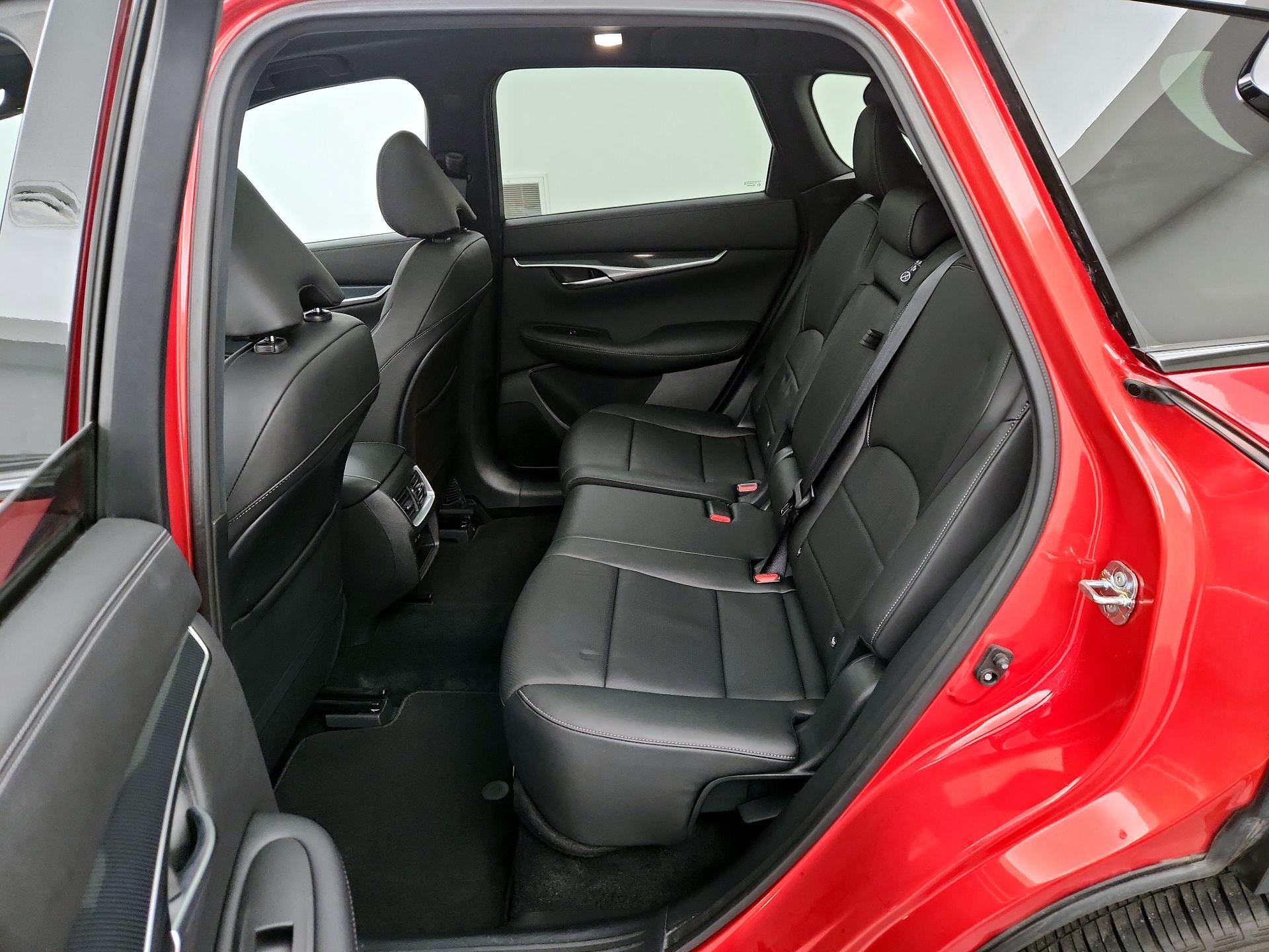 Thumbnail: 2024 INFINITI QX50 - 19