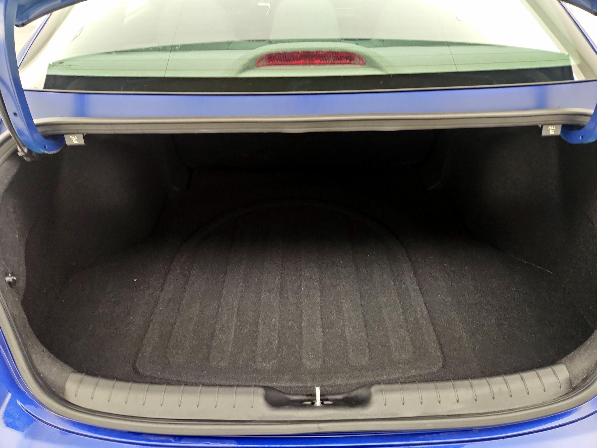 Thumbnail: 2023 Hyundai Elantra - 19