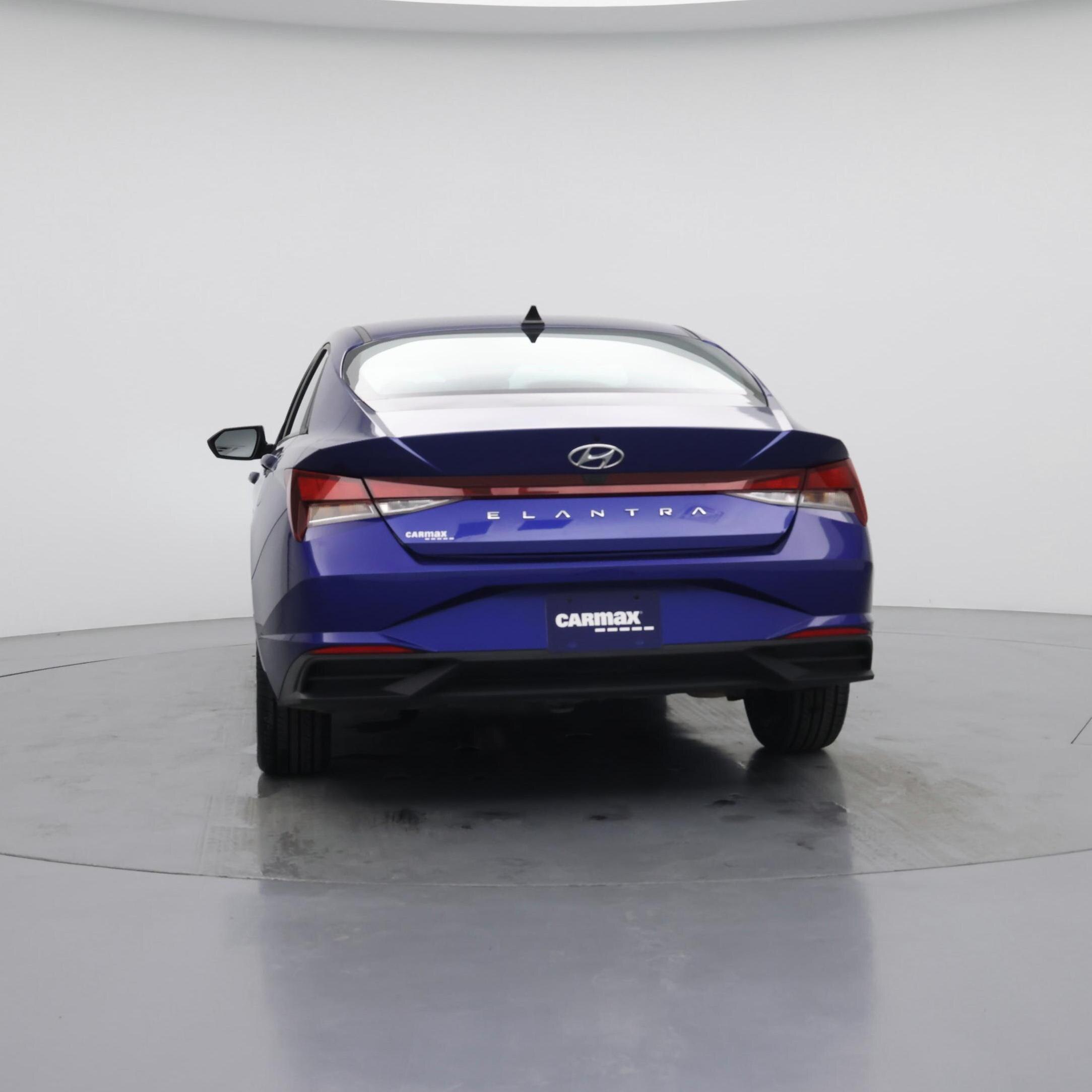 Thumbnail: 2023 Hyundai Elantra - 6