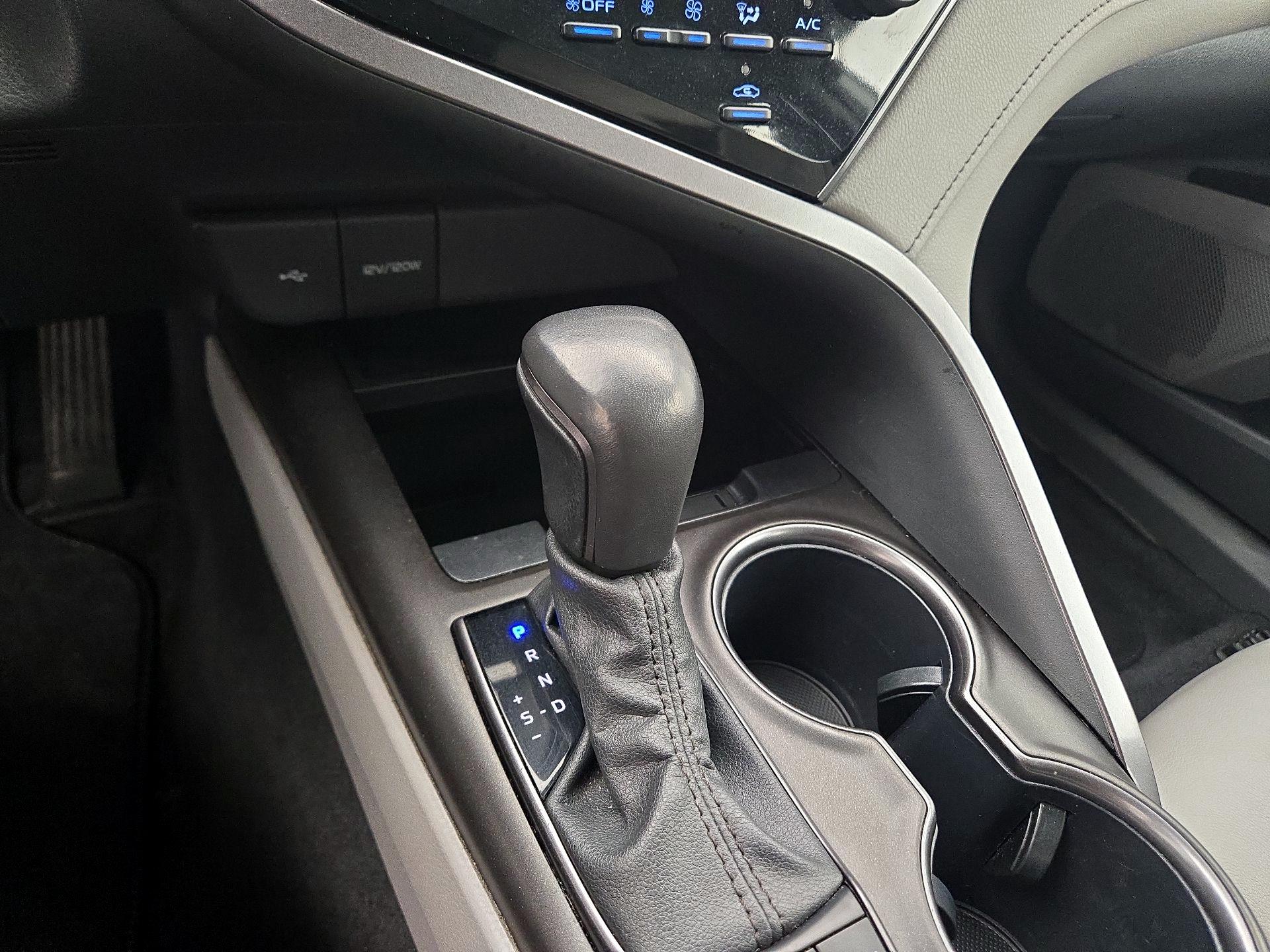 Thumbnail: 2024 Toyota Camry - 17