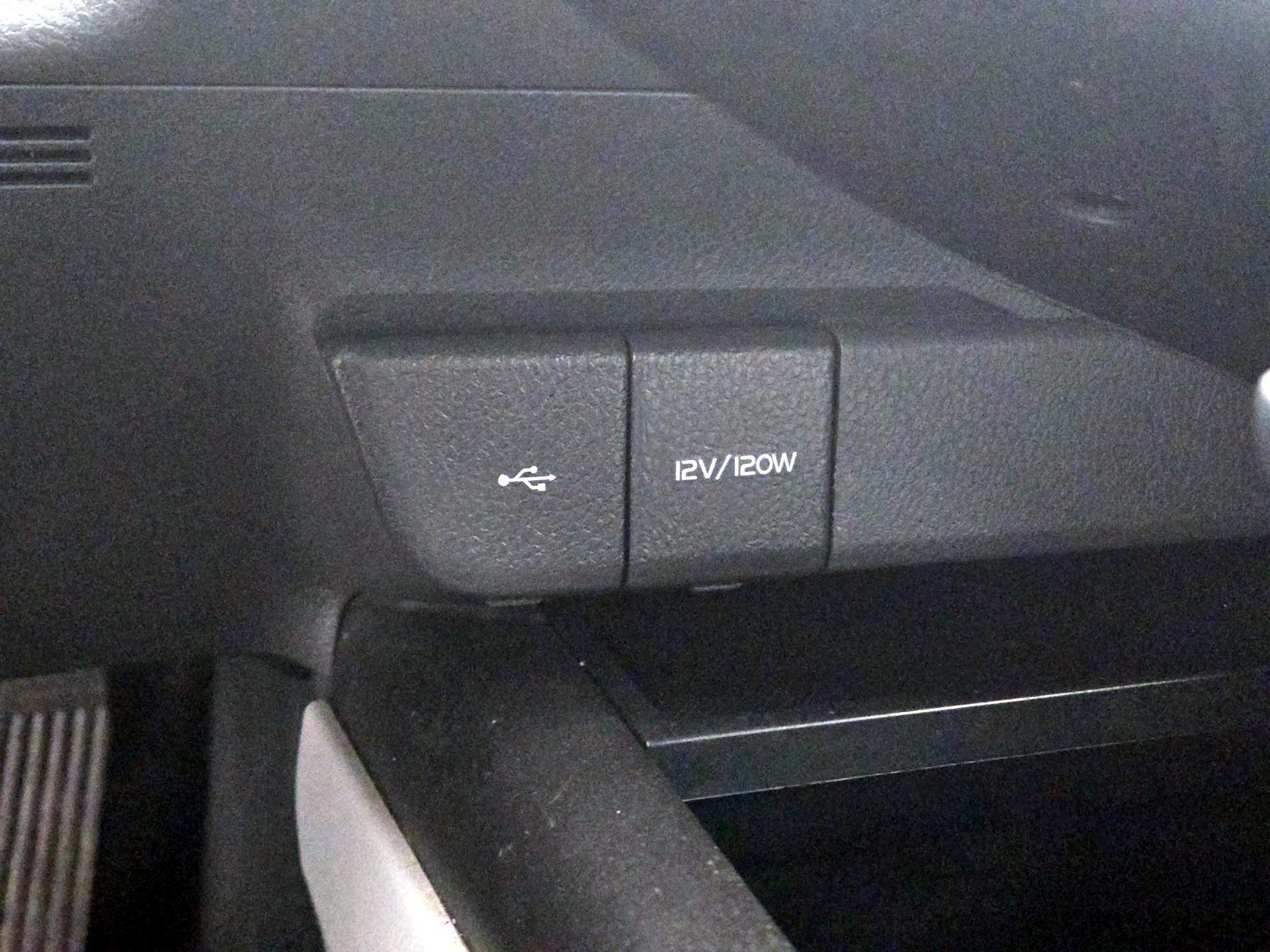 Thumbnail: 2024 Toyota Camry - 18