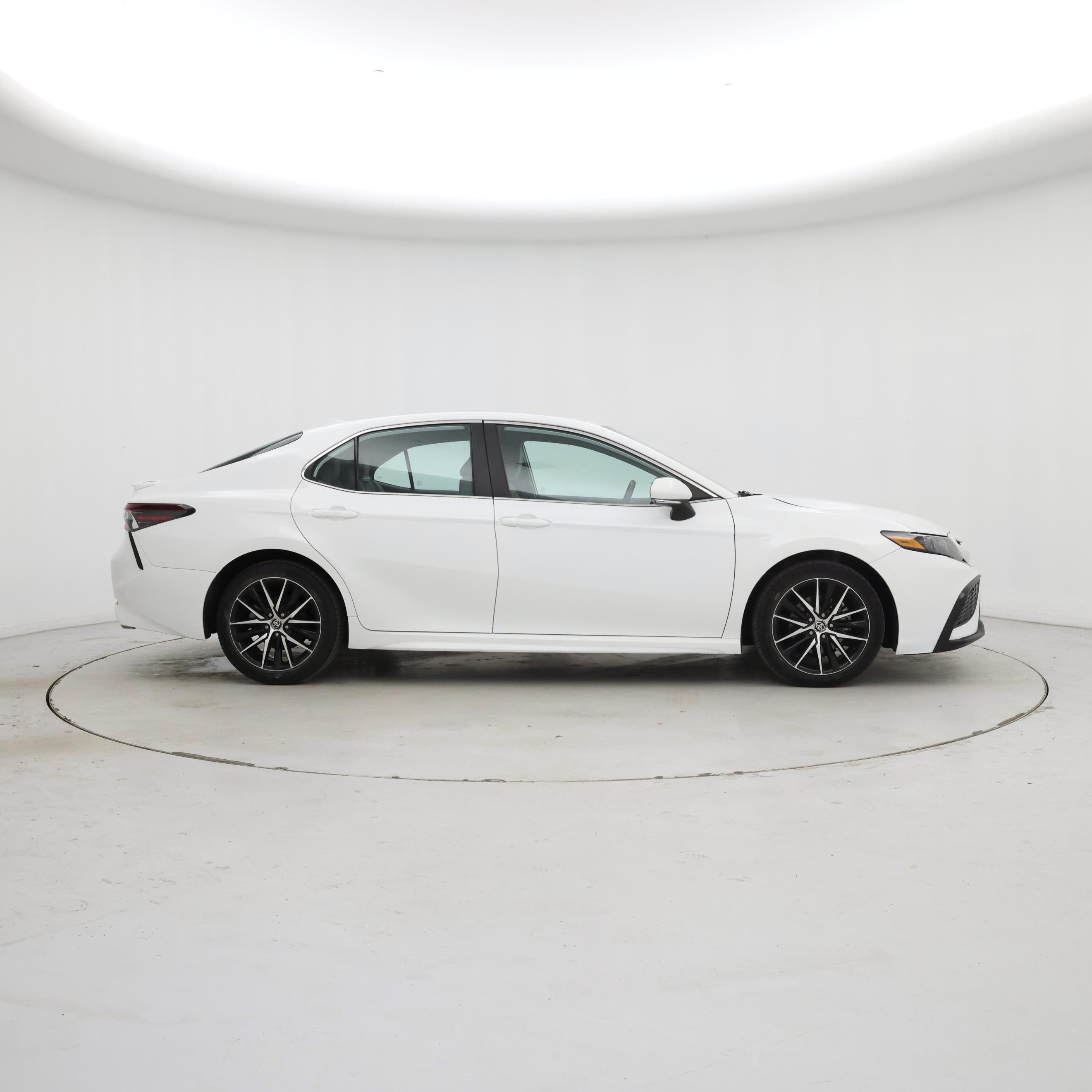 Thumbnail: 2024 Toyota Camry - 7