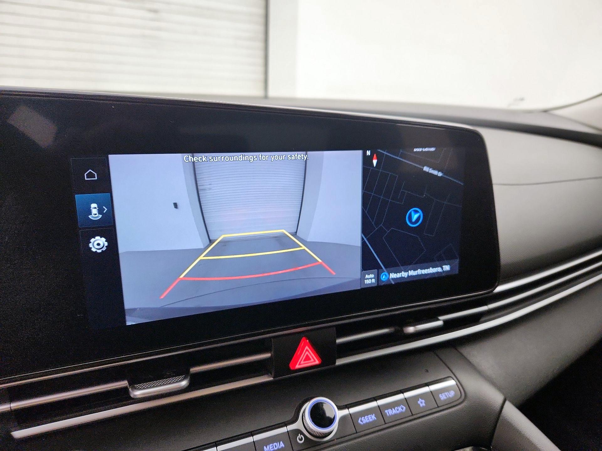 Thumbnail: 2023 Hyundai Elantra - 15