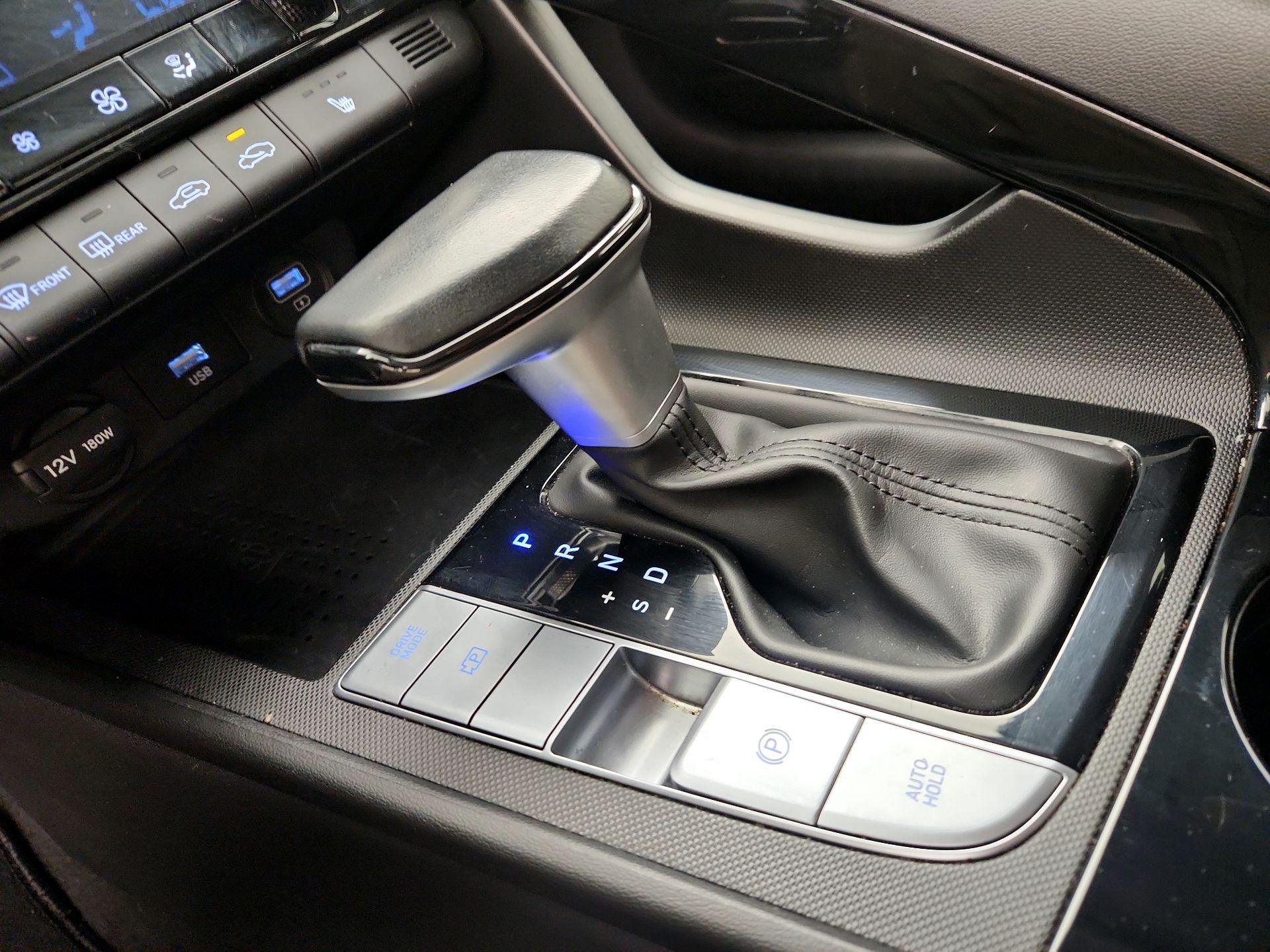 Thumbnail: 2023 Hyundai Elantra - 18