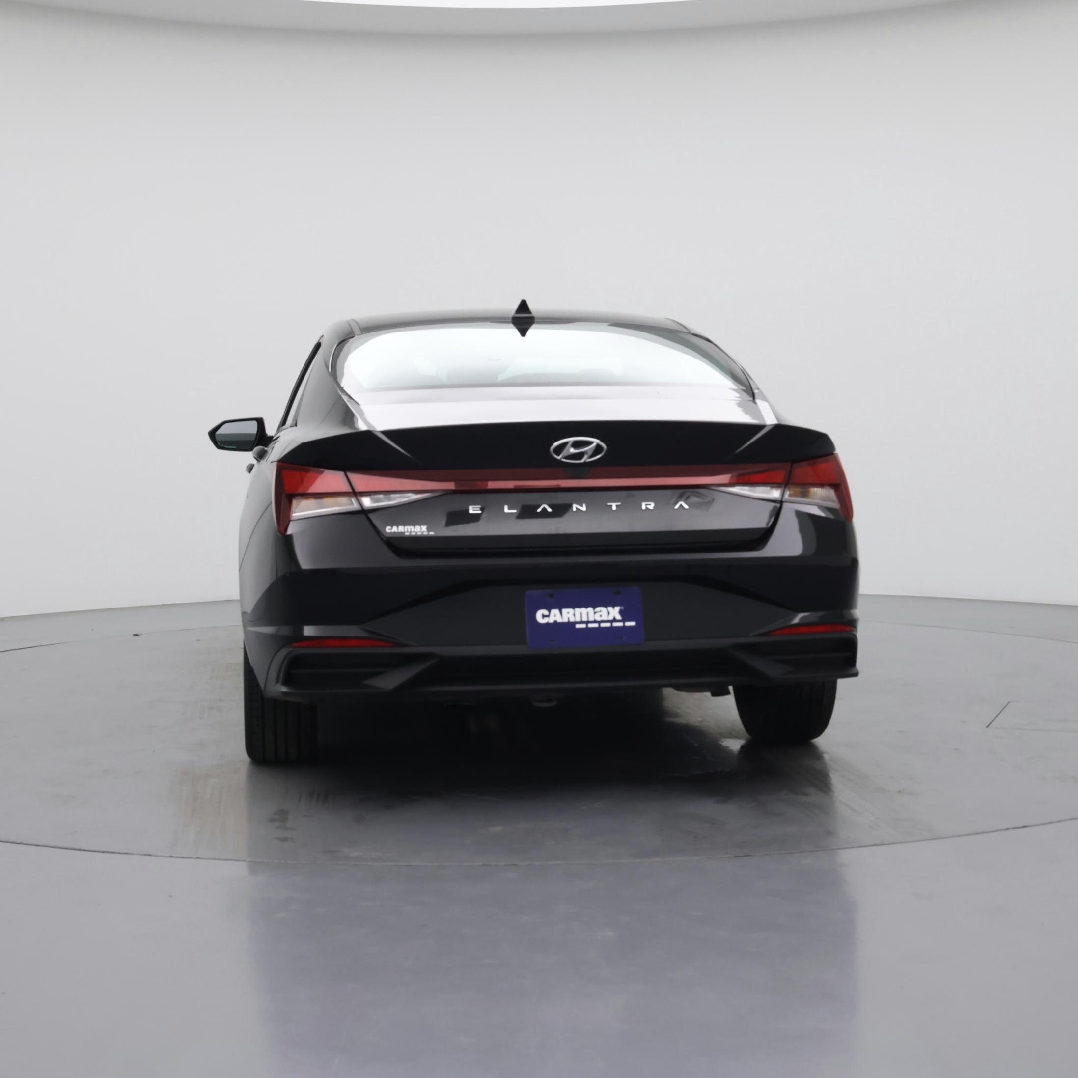 Thumbnail: 2023 Hyundai Elantra - 6