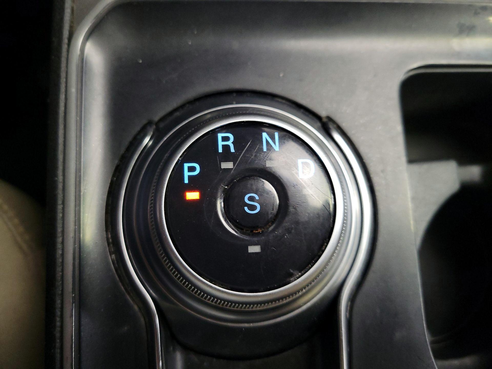 Thumbnail: 2024 Ford Edge - 17