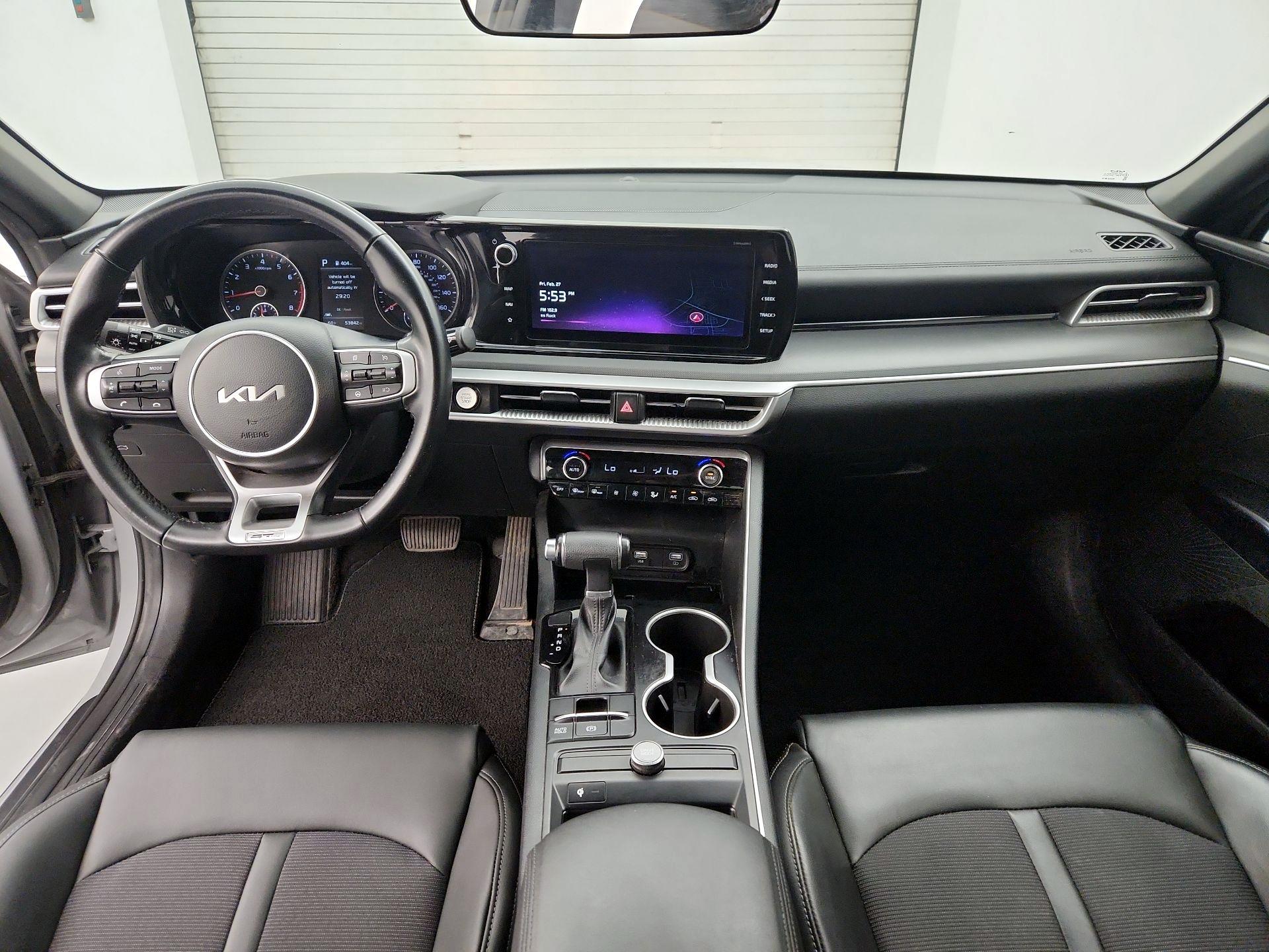 Thumbnail: 2023 Kia K5 - 9