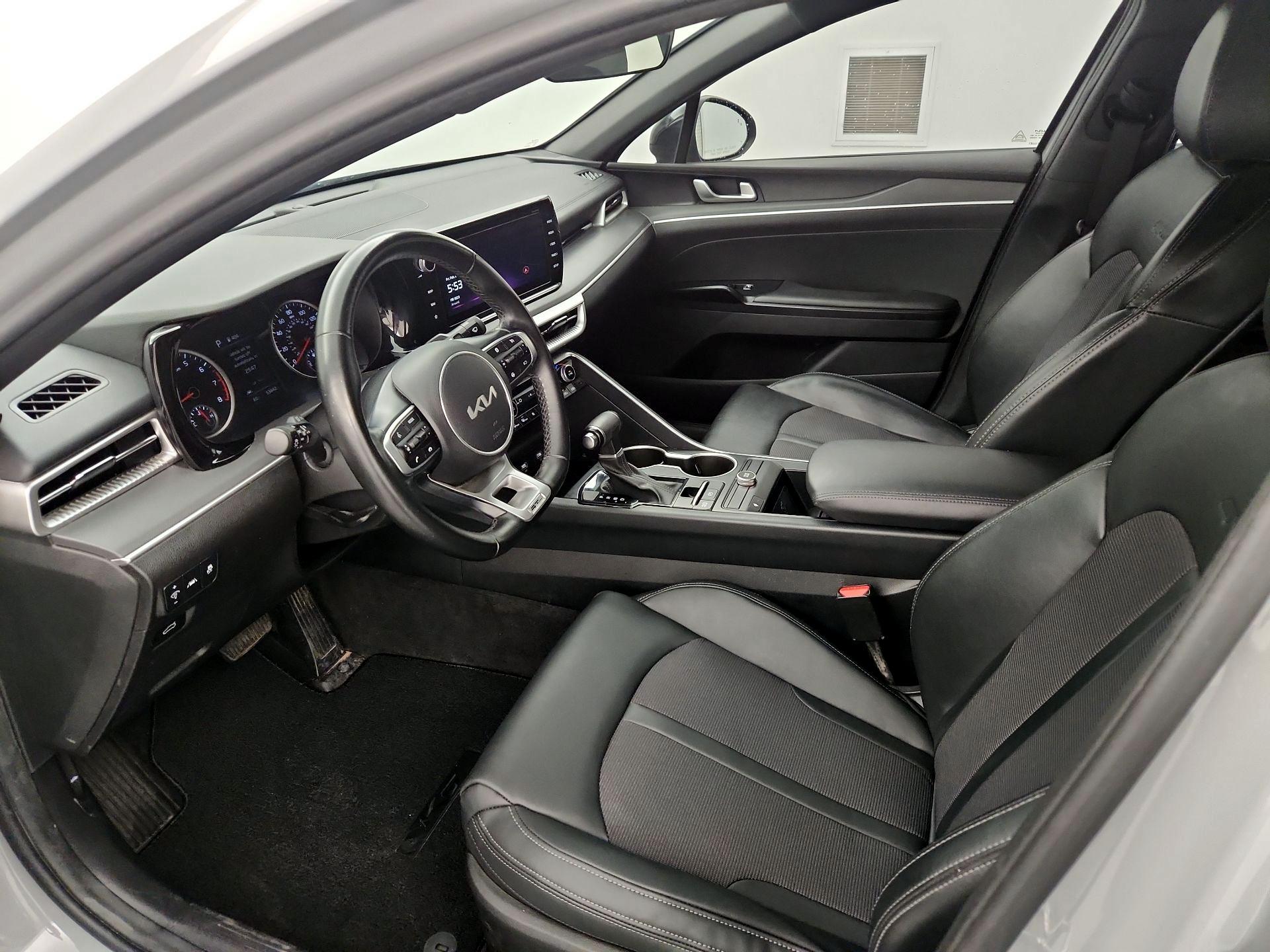 Thumbnail: 2023 Kia K5 - 11